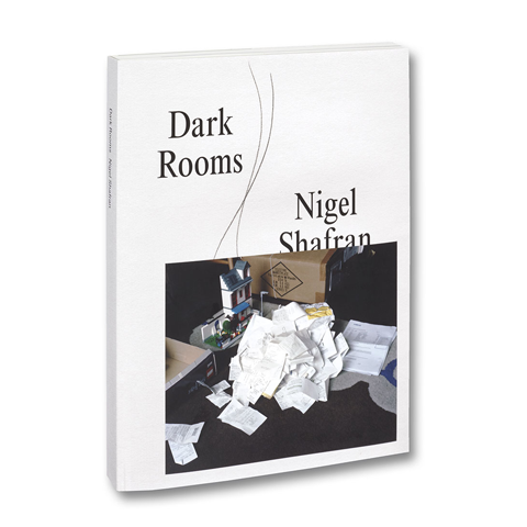 REVIEW:DARK ROOMS by Yukihito Kono(Photographer)