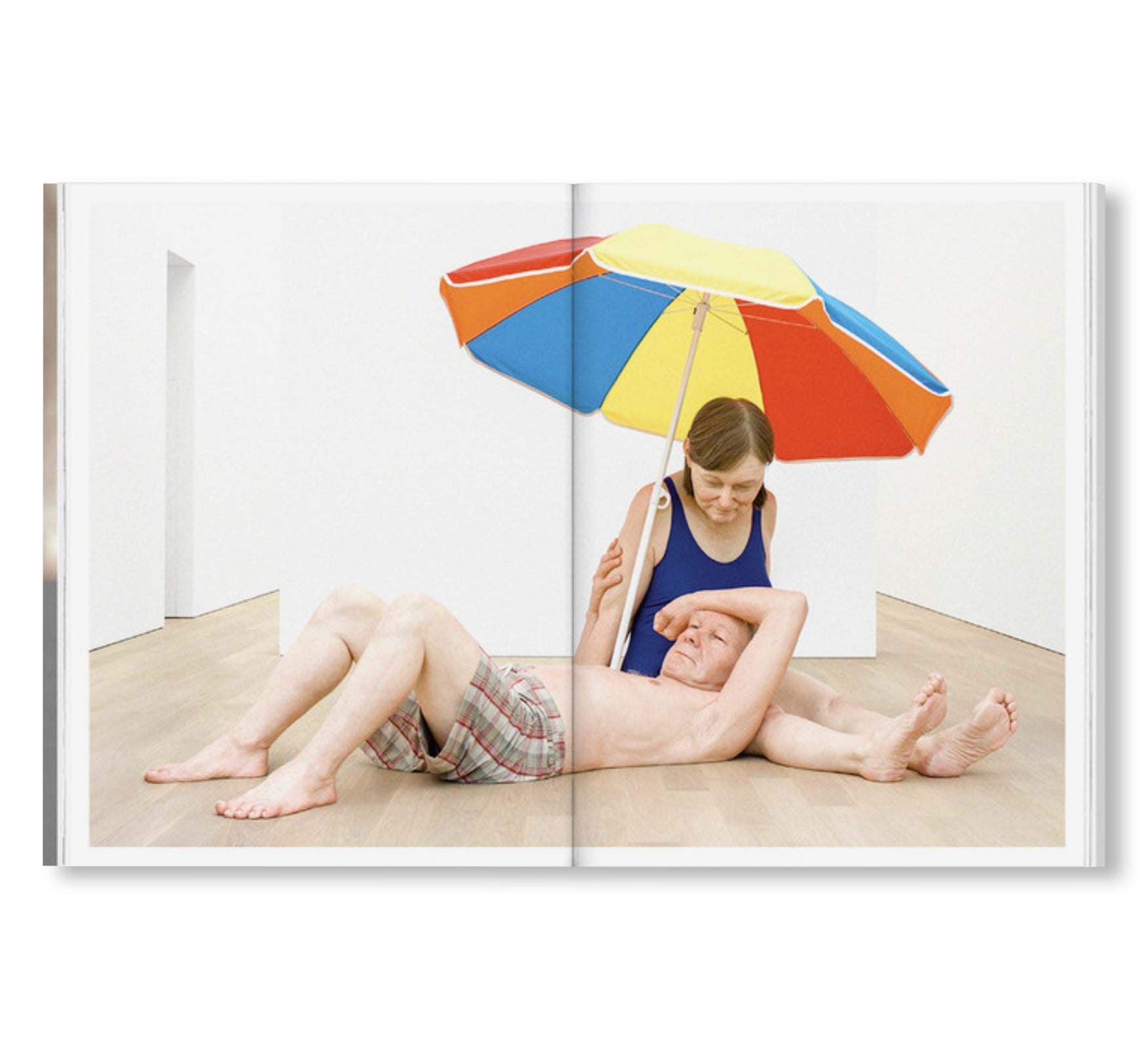 ENCOUNTER by Ron Mueck