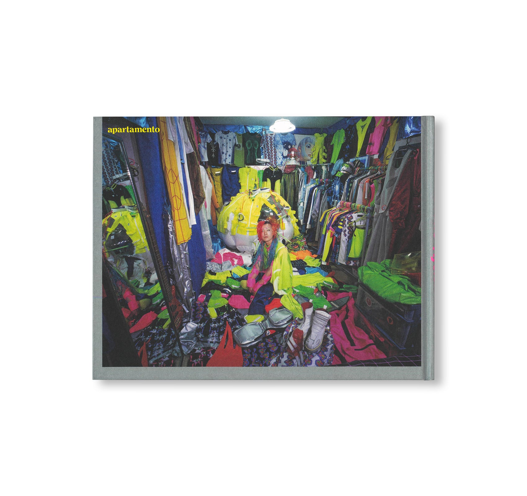 HAPPY VICTIMS by Kyoichi Tsuzuki [SIGNED]