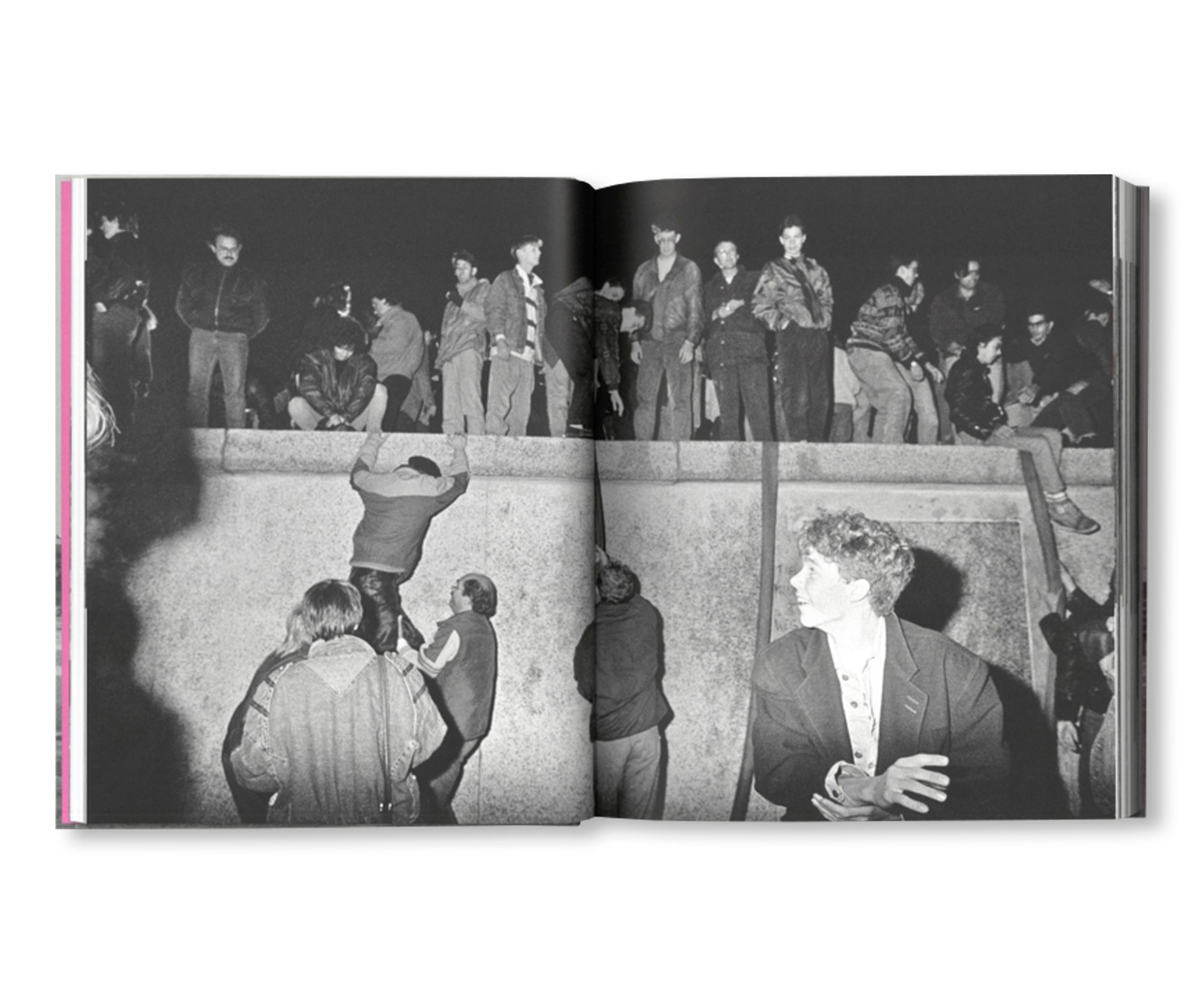 DREAM ON - BERLIN, THE 90S by Ostkreuz [THIRD EDITION]