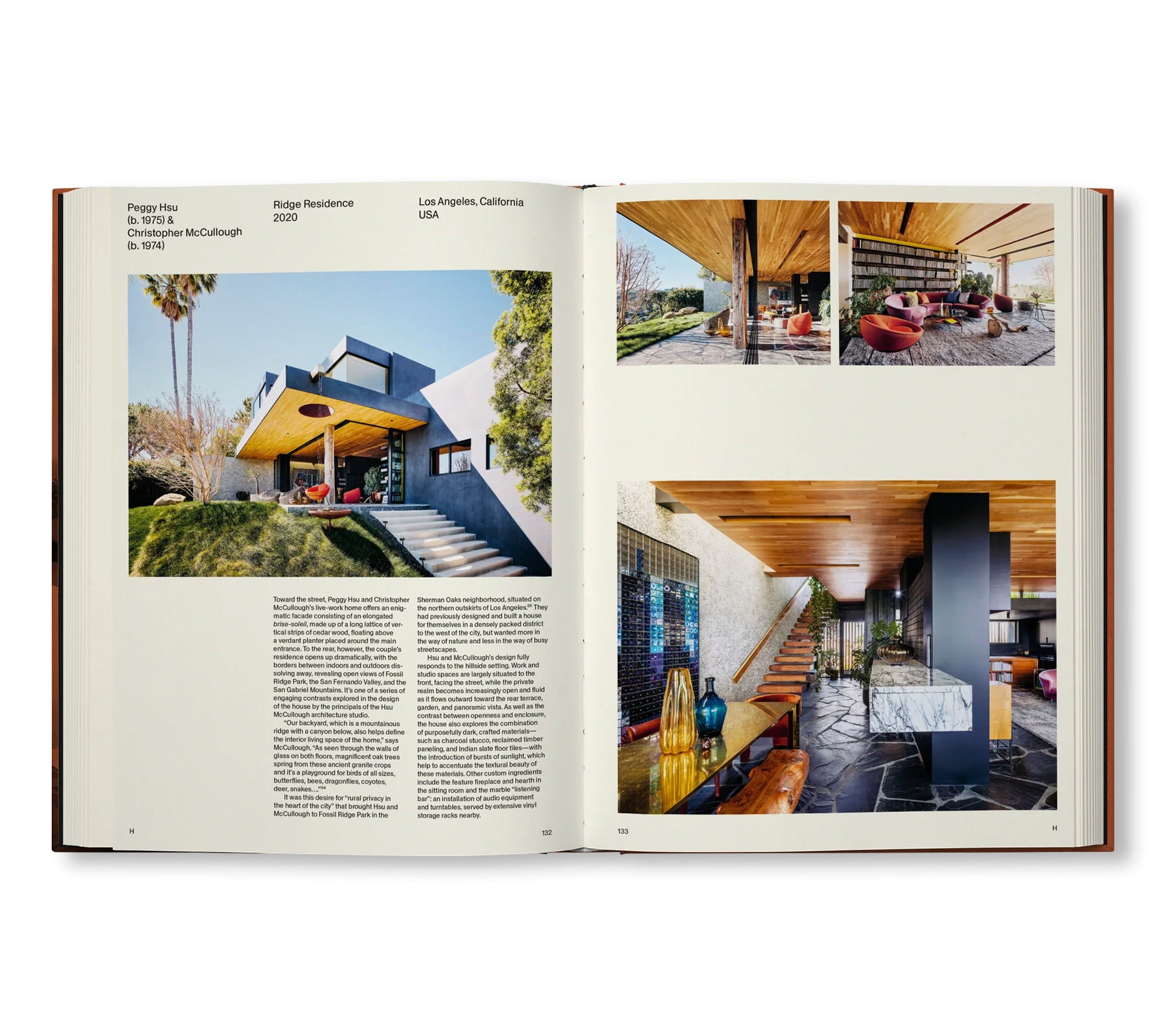 ARCHITECTS' HOUSES by Dominic Bradbury