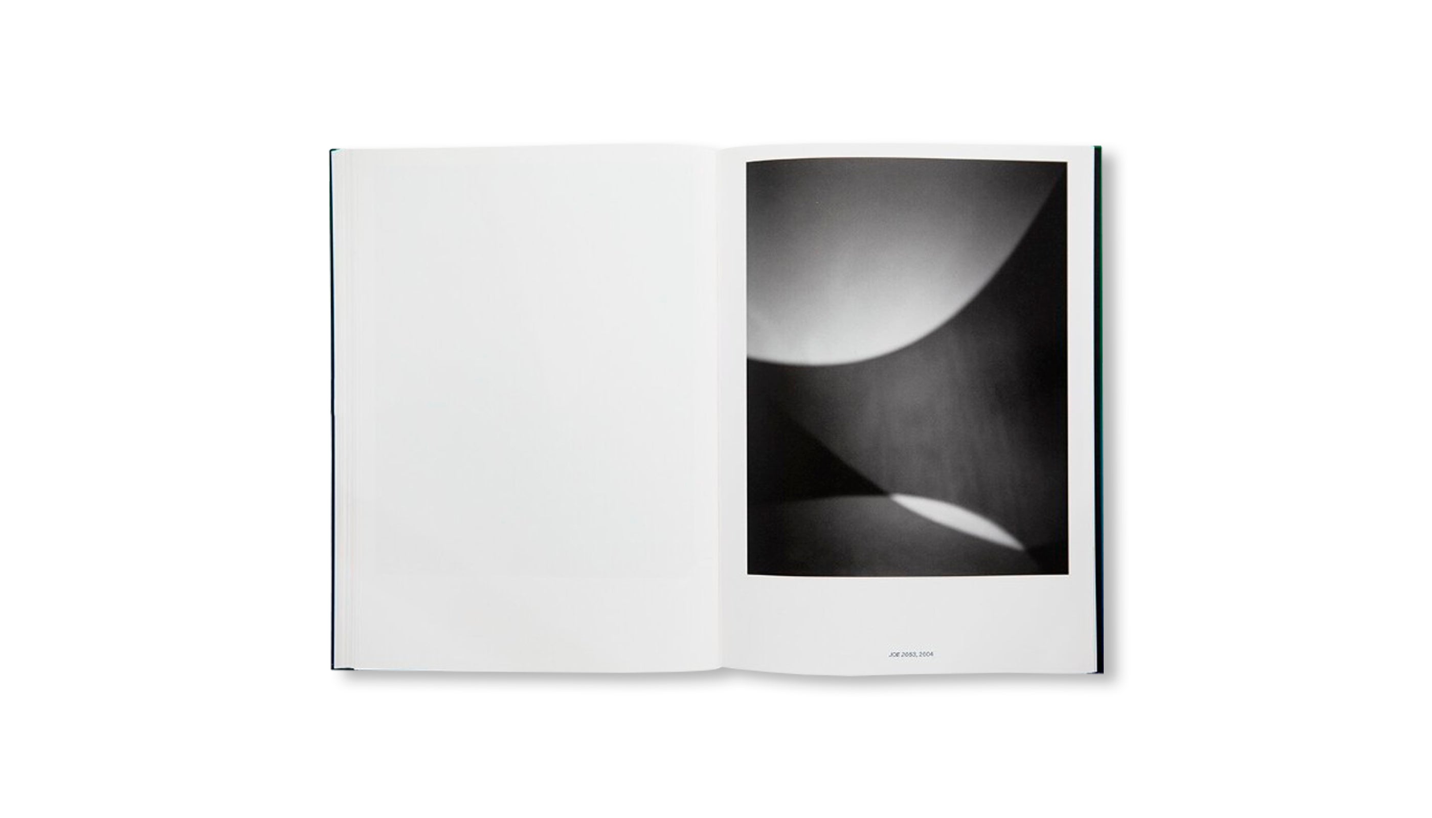 TAKING UP THE MELODY by Hiroshi Sugimoto [ENGLISH EDITION]
