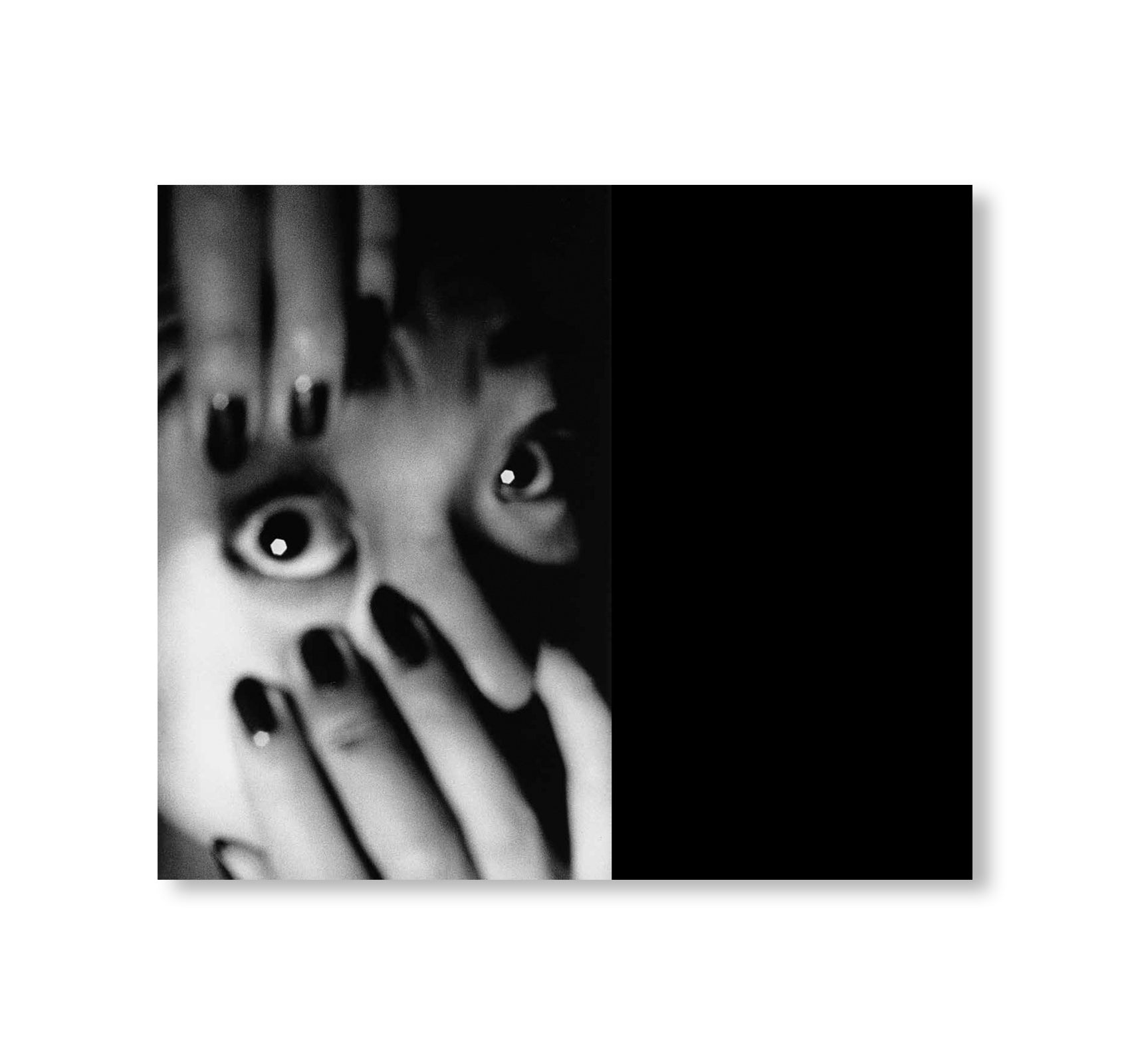HOW TO TOKYO AT NIGHT by Daido Moriyama