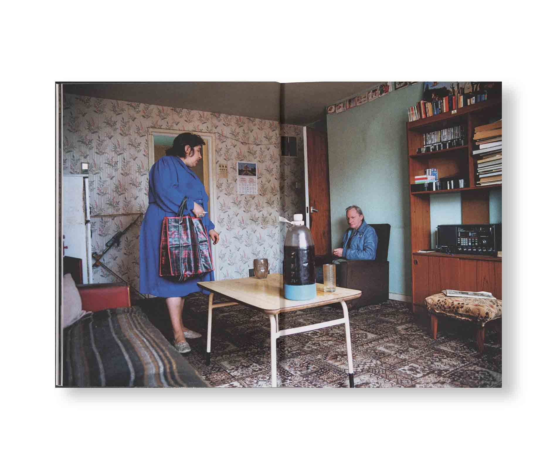 RAY’S A LAUGH by Richard Billingham