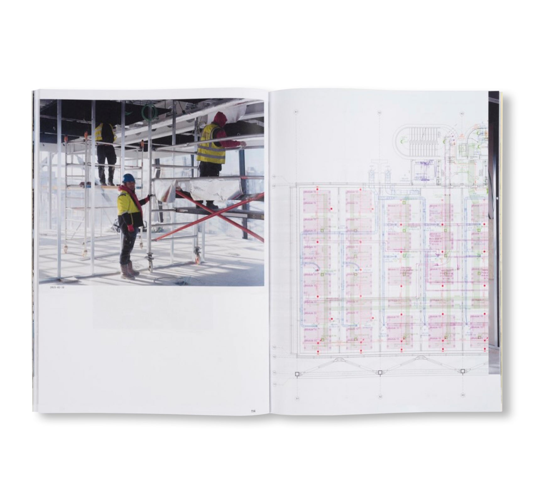 BAUKUNST FRAME by Baukunst