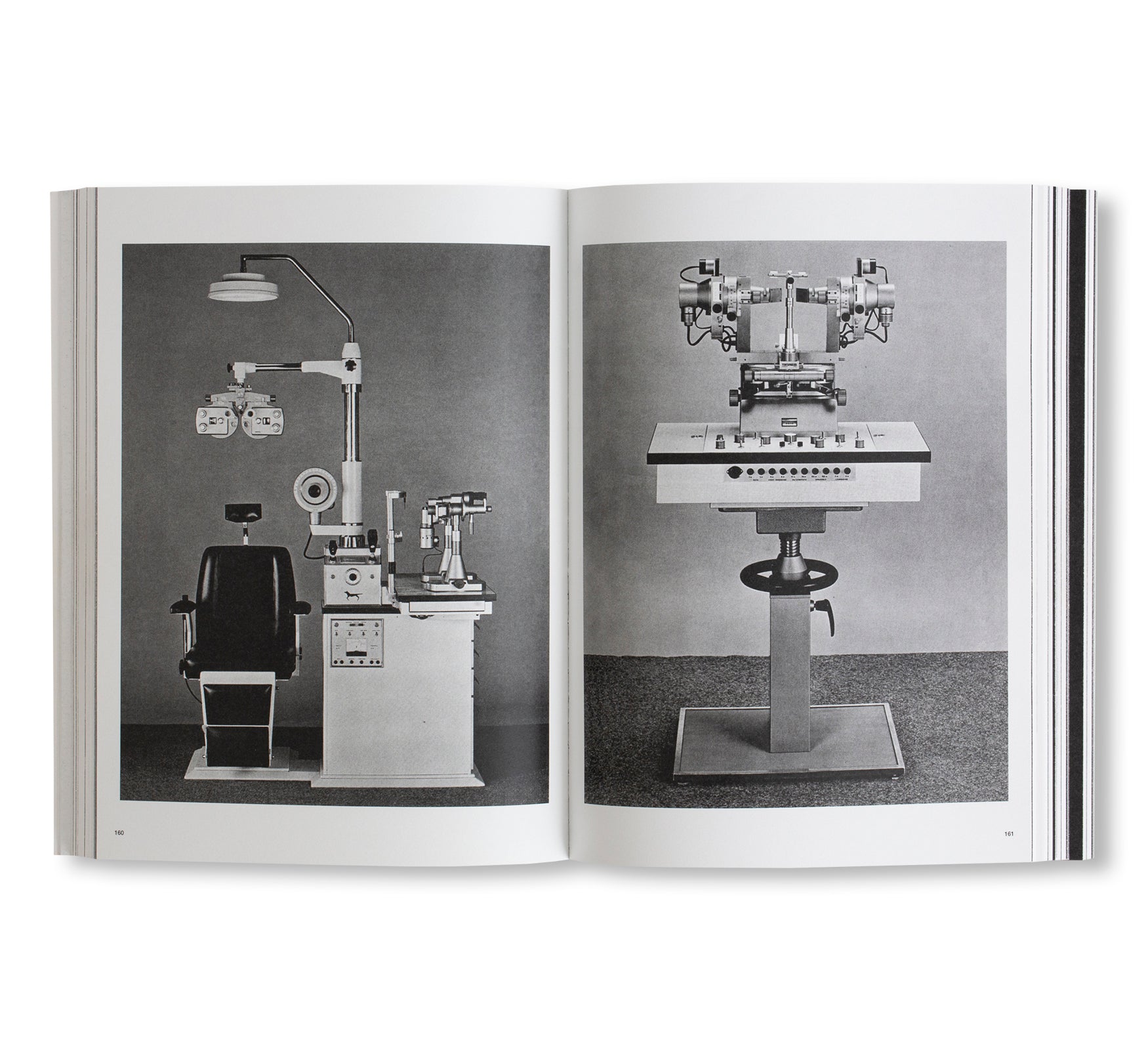 3000 DAYS OF ARCHIVES RELATED TO THE OPTICS AND GLASSES FRAME INDUSTRY by Bidules
