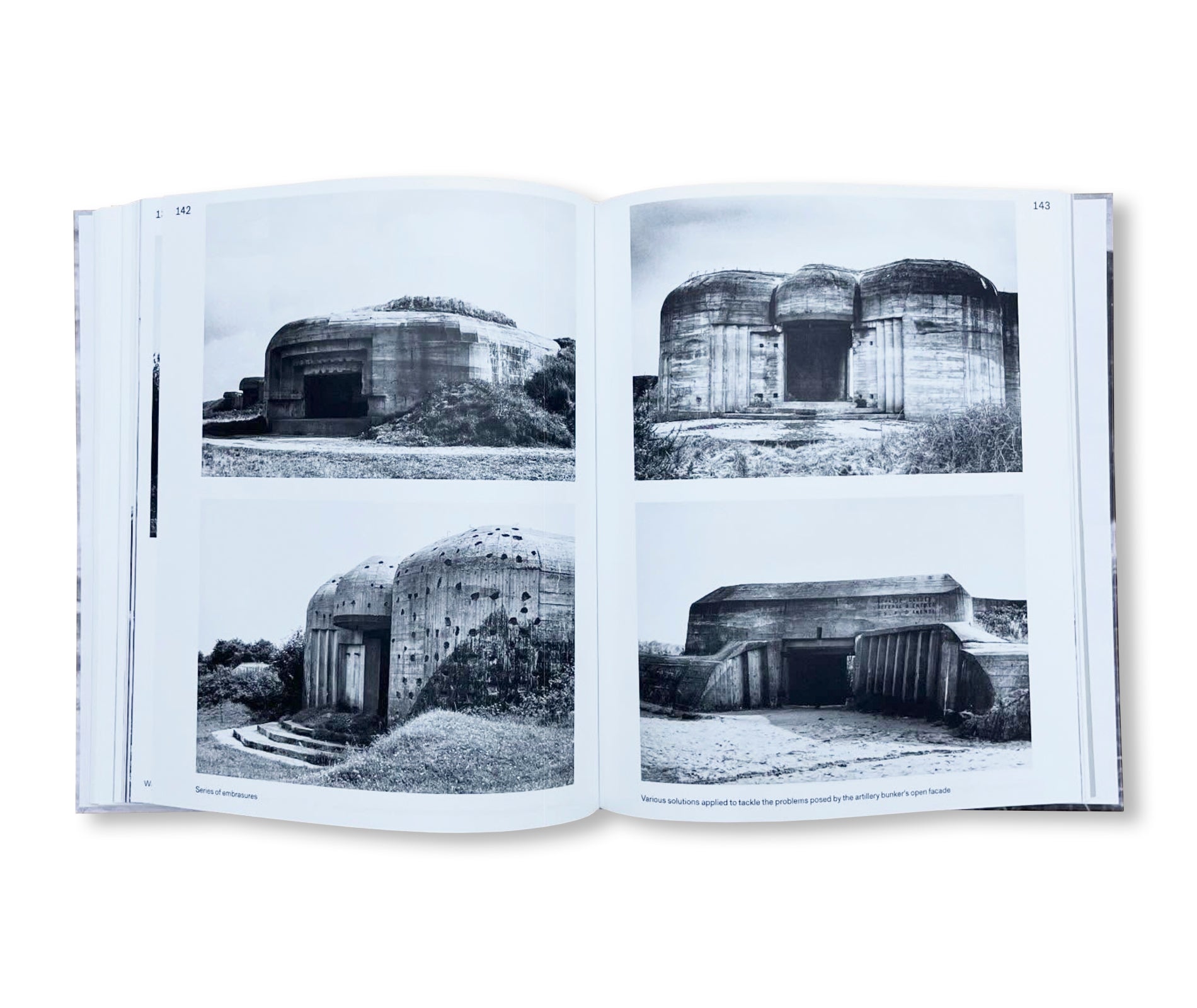 PAUL VIRILIO: BUNKER ARCHEOLOGY by Paul Virilio