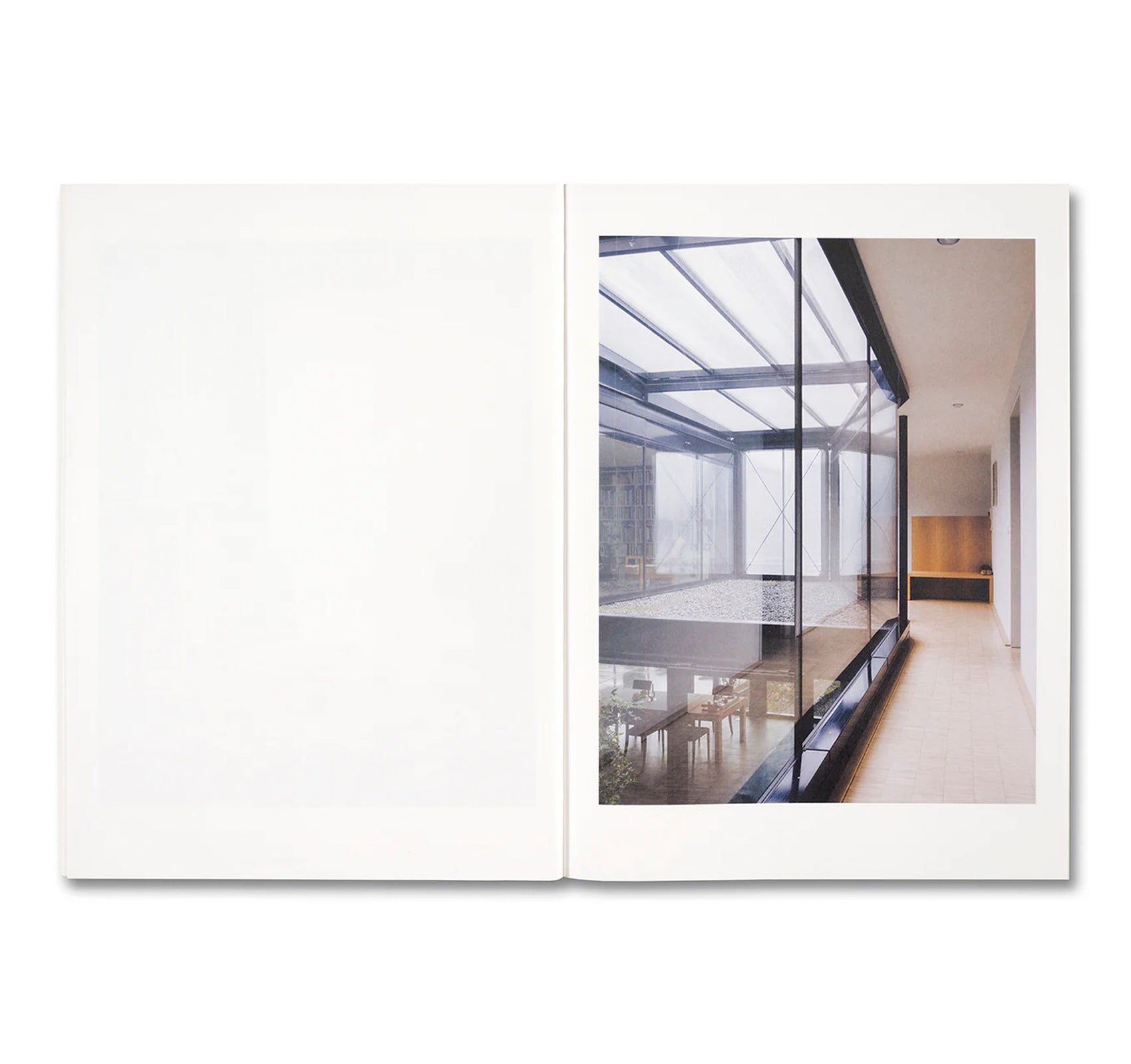 KOECHLIN HOUSE by Daisuke Hirabayashi