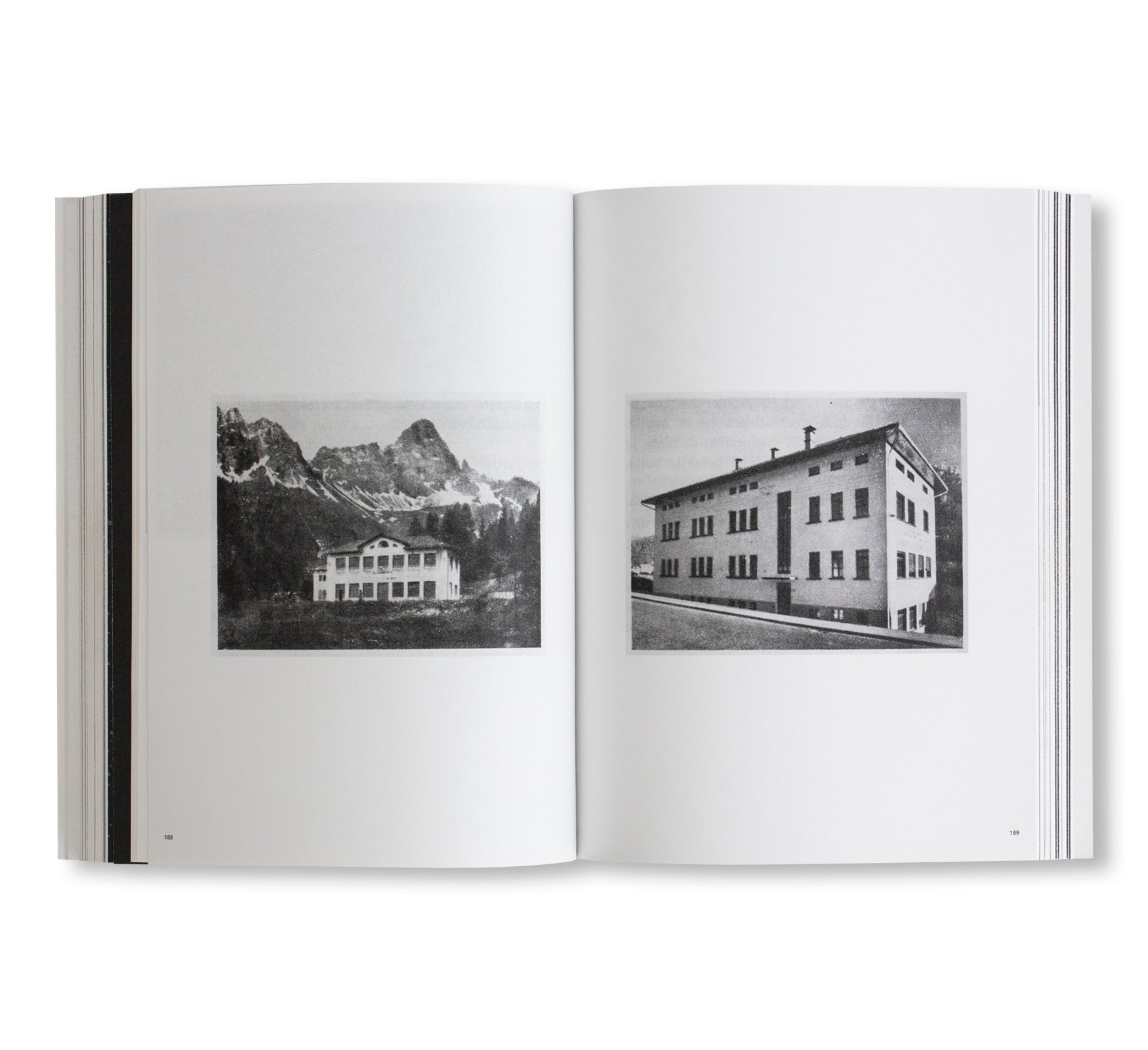3000 DAYS OF ARCHIVES RELATED TO THE OPTICS AND GLASSES FRAME INDUSTRY by Bidules