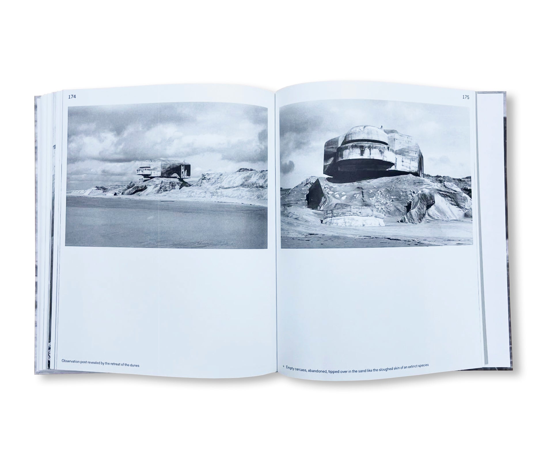 PAUL VIRILIO: BUNKER ARCHEOLOGY by Paul Virilio