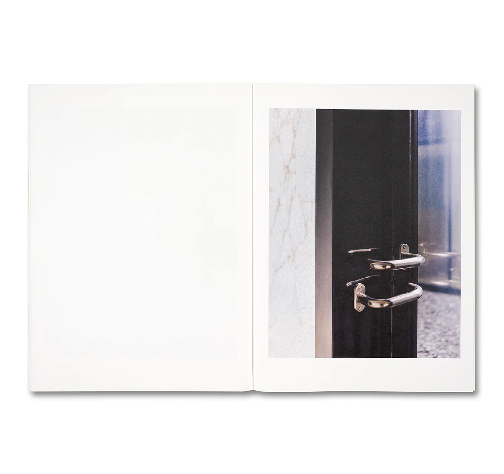 KOECHLIN HOUSE by Daisuke Hirabayashi