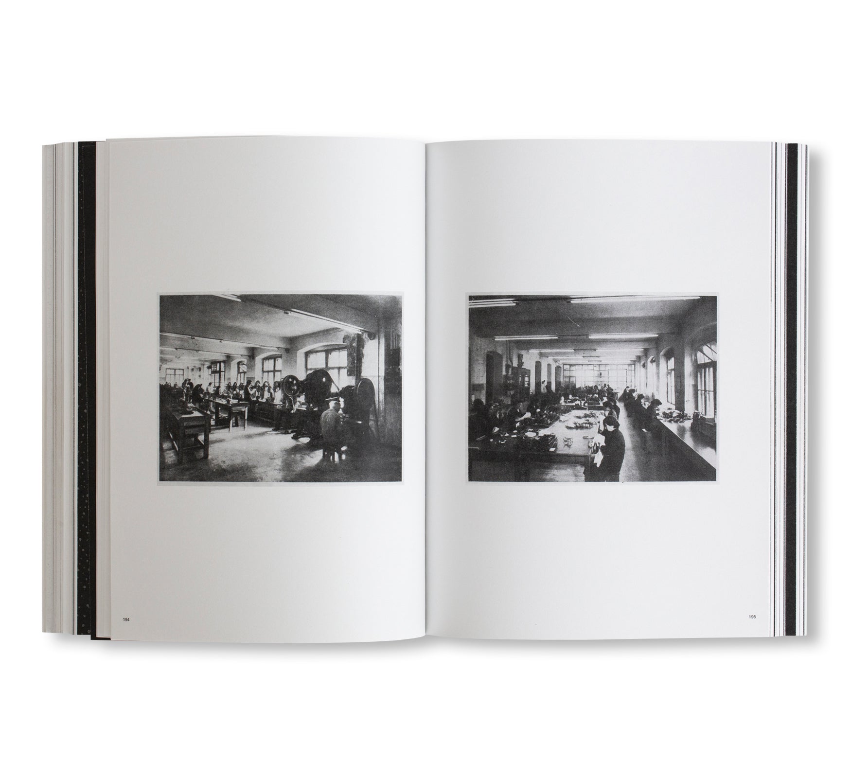 3000 DAYS OF ARCHIVES RELATED TO THE OPTICS AND GLASSES FRAME INDUSTRY by Bidules