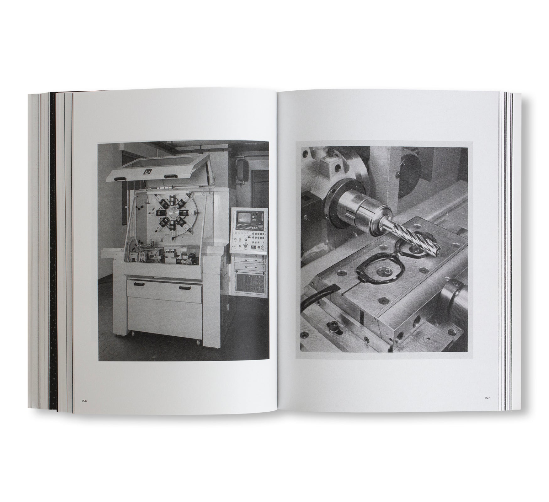 3000 DAYS OF ARCHIVES RELATED TO THE OPTICS AND GLASSES FRAME INDUSTRY by Bidules