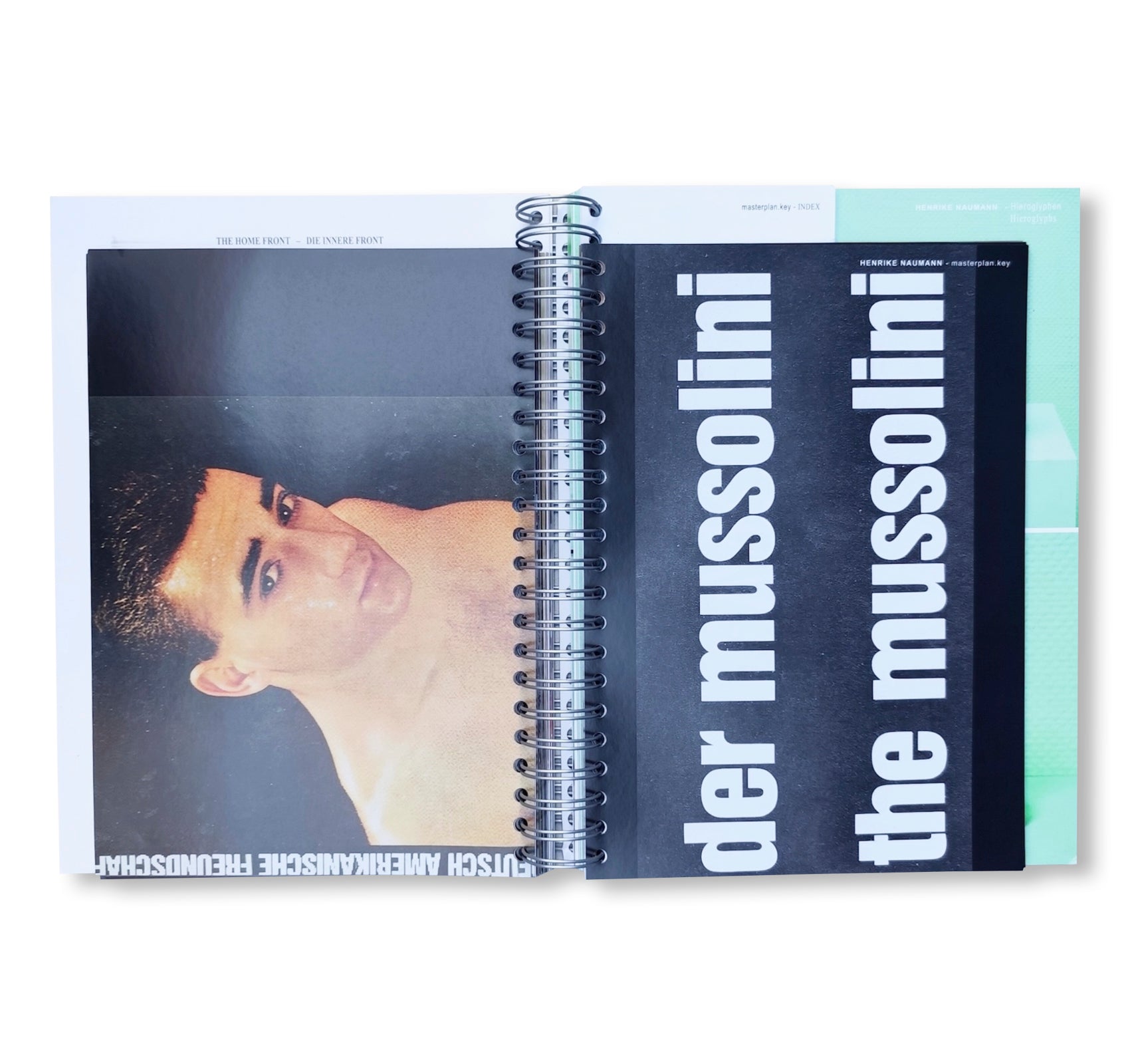 DIE INNERE FRONT - THE HOME FRONT by Henrike Naumann