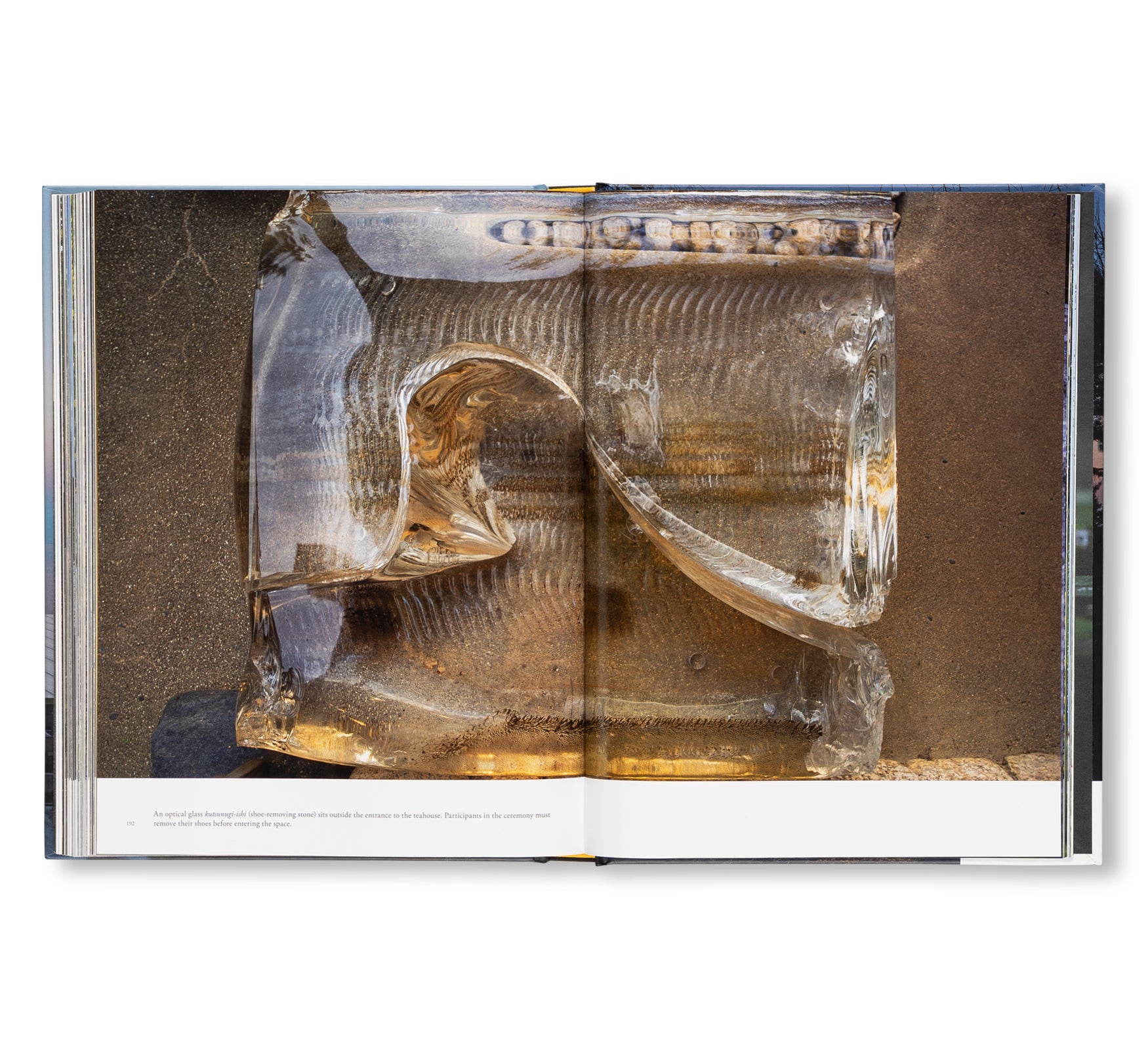 ENOURA OBSERVATORY: LAND OF DISTANT MEMORIES by Hiroshi Sugimoto