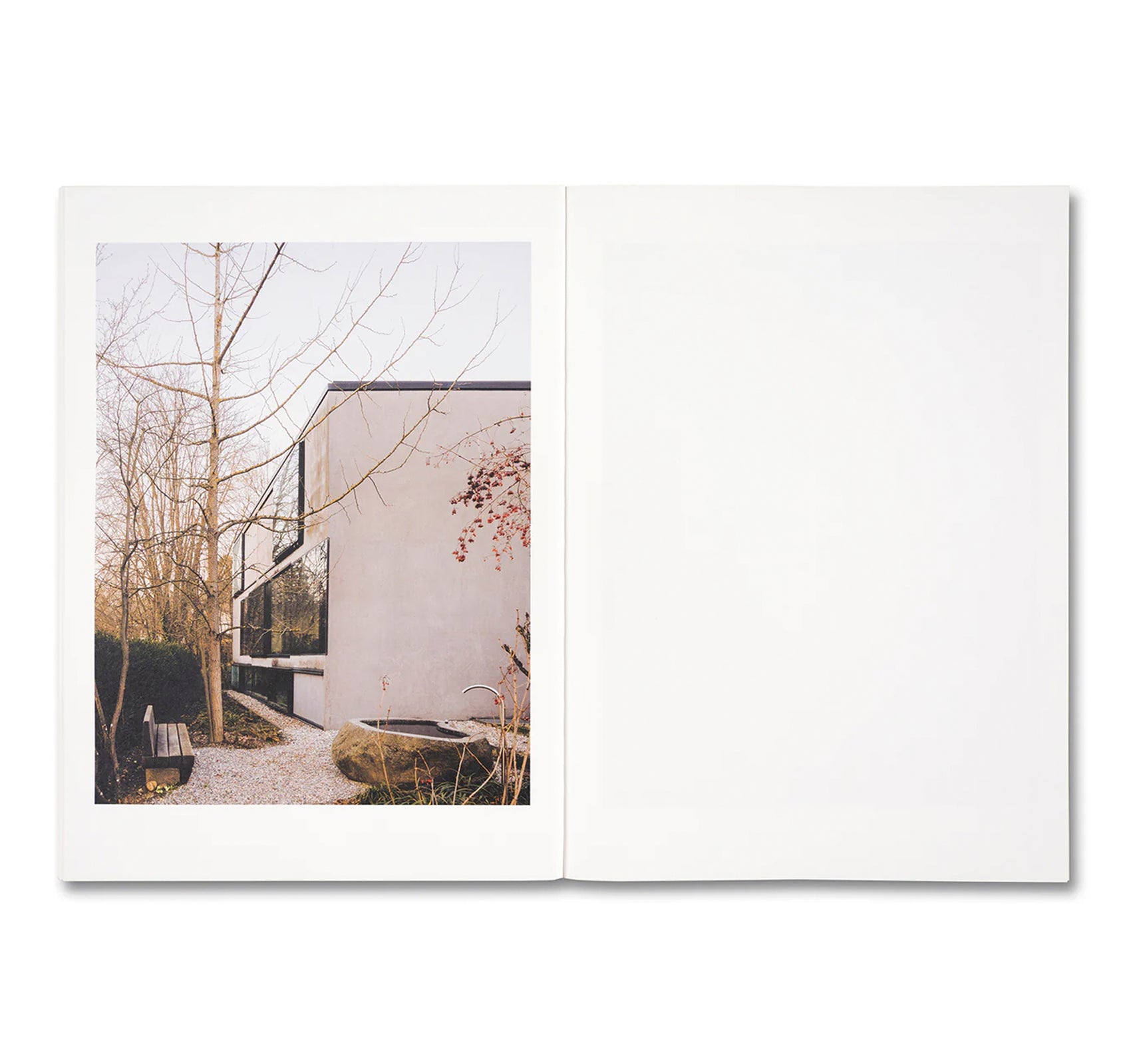 KOECHLIN HOUSE by Daisuke Hirabayashi
