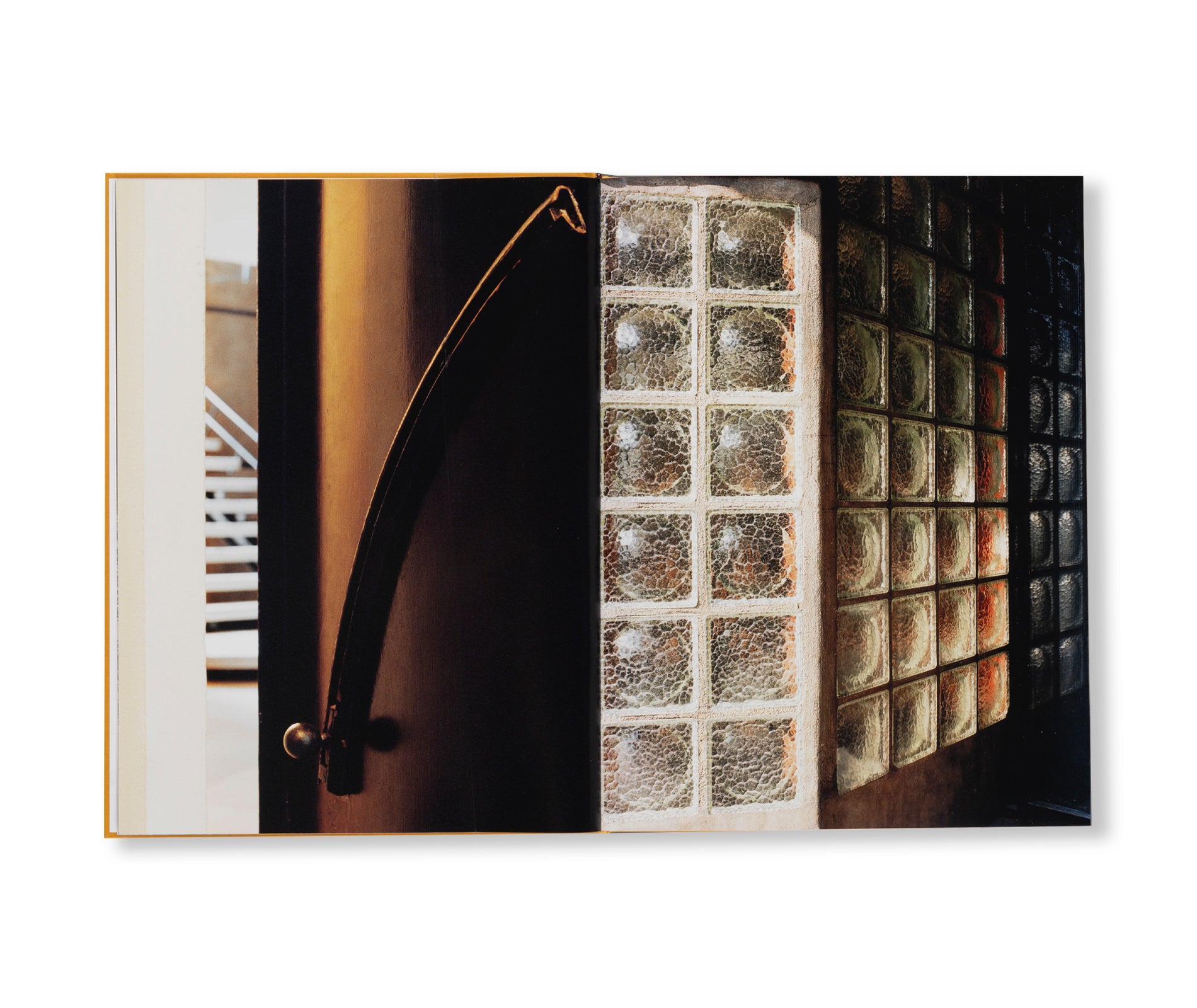 PIERRE CHAREAU: VOLUME II. ARCHITECTURE INTÉRIEURE. ARCHITECTURE. by Pierre Chareau