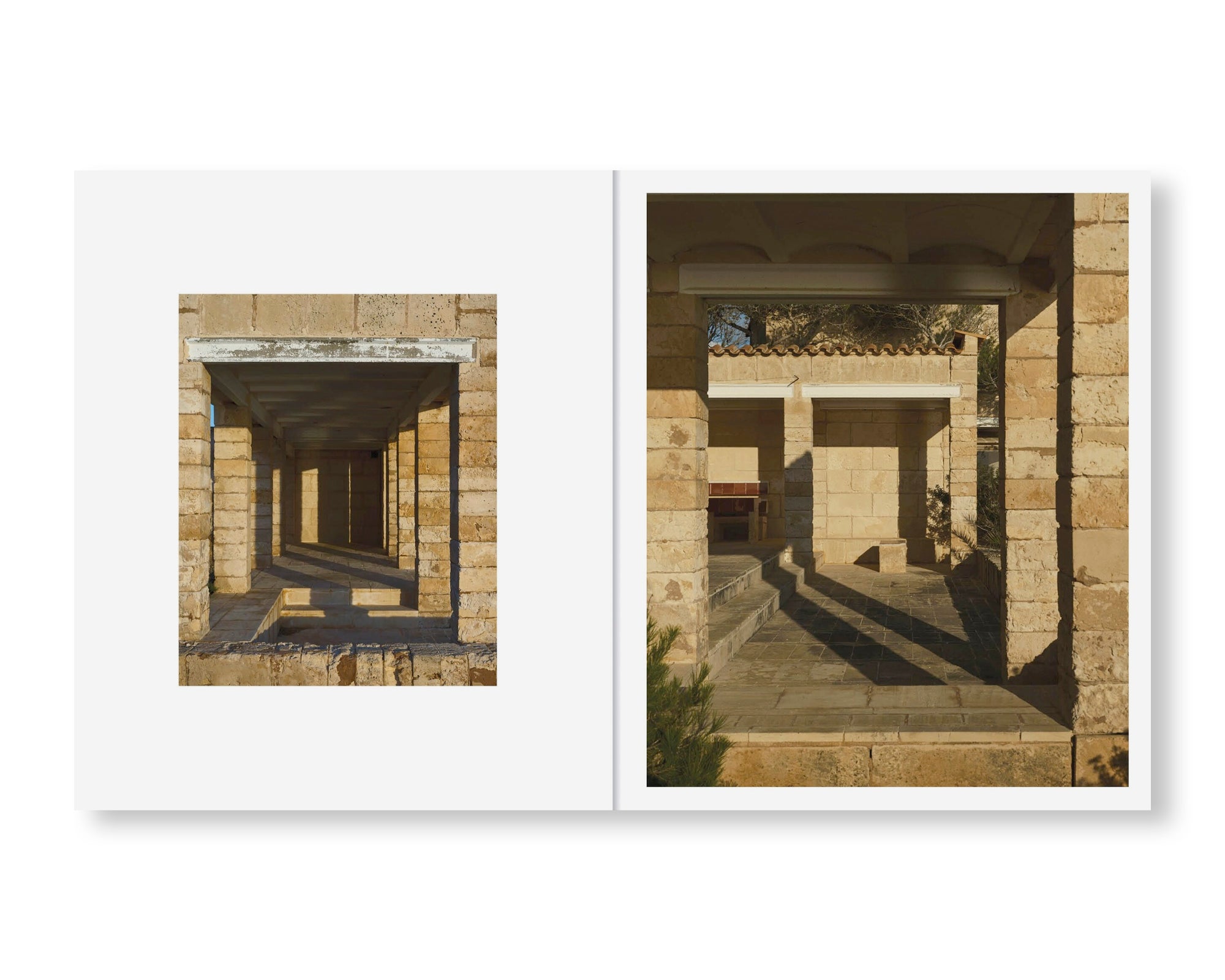 CAN LIS, JØRN UTZON by Jørn Utzon