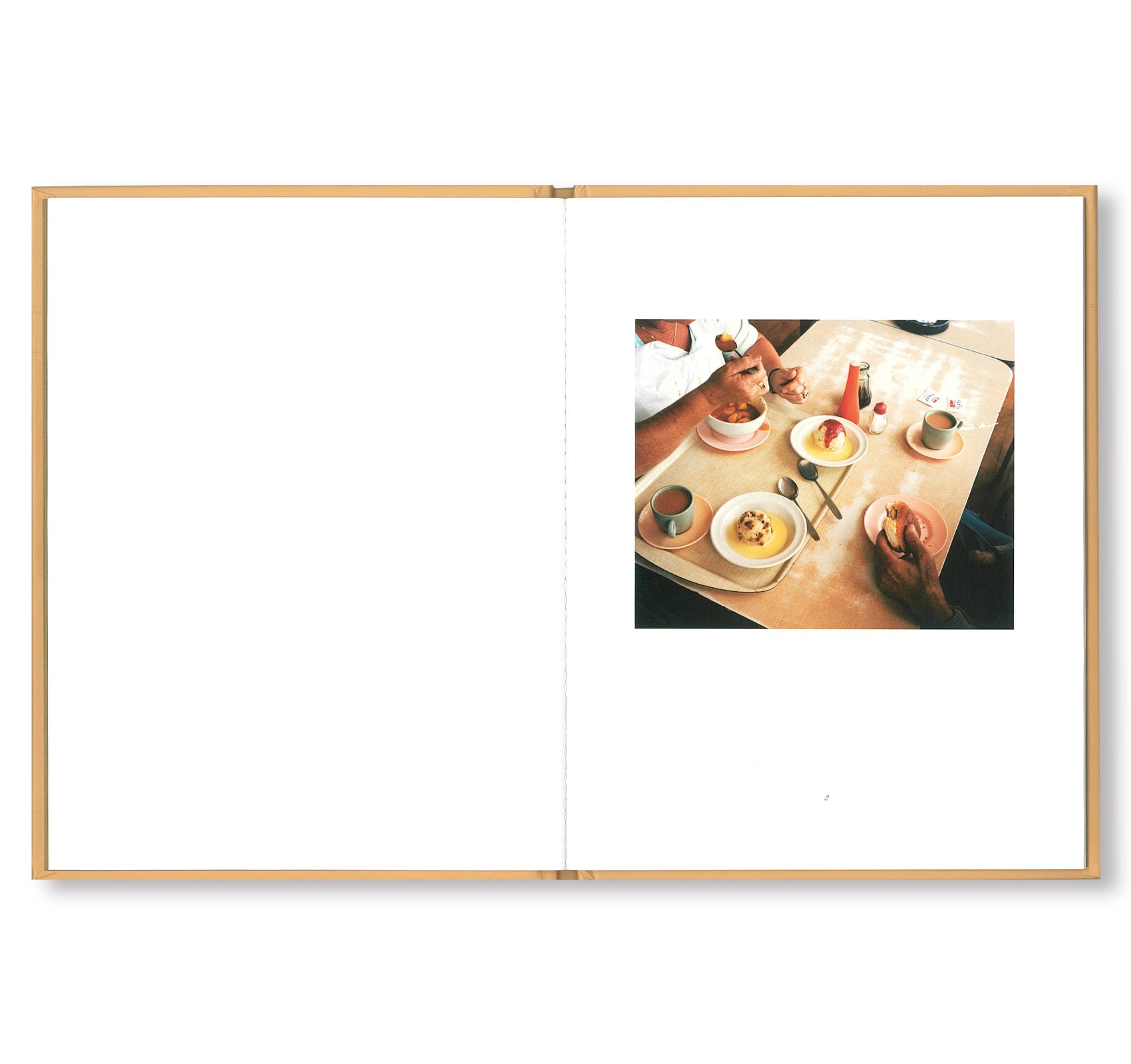 ONE PICTURE BOOK #74: 7 CUPS OF TEA by Martin Parr