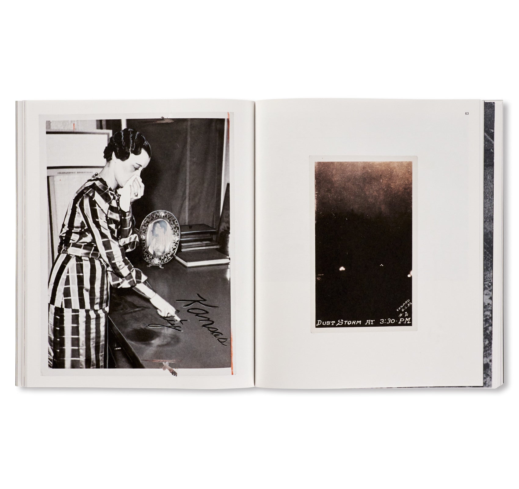 A HANDFUL OF DUST by David Campany [SECOND EDITION]