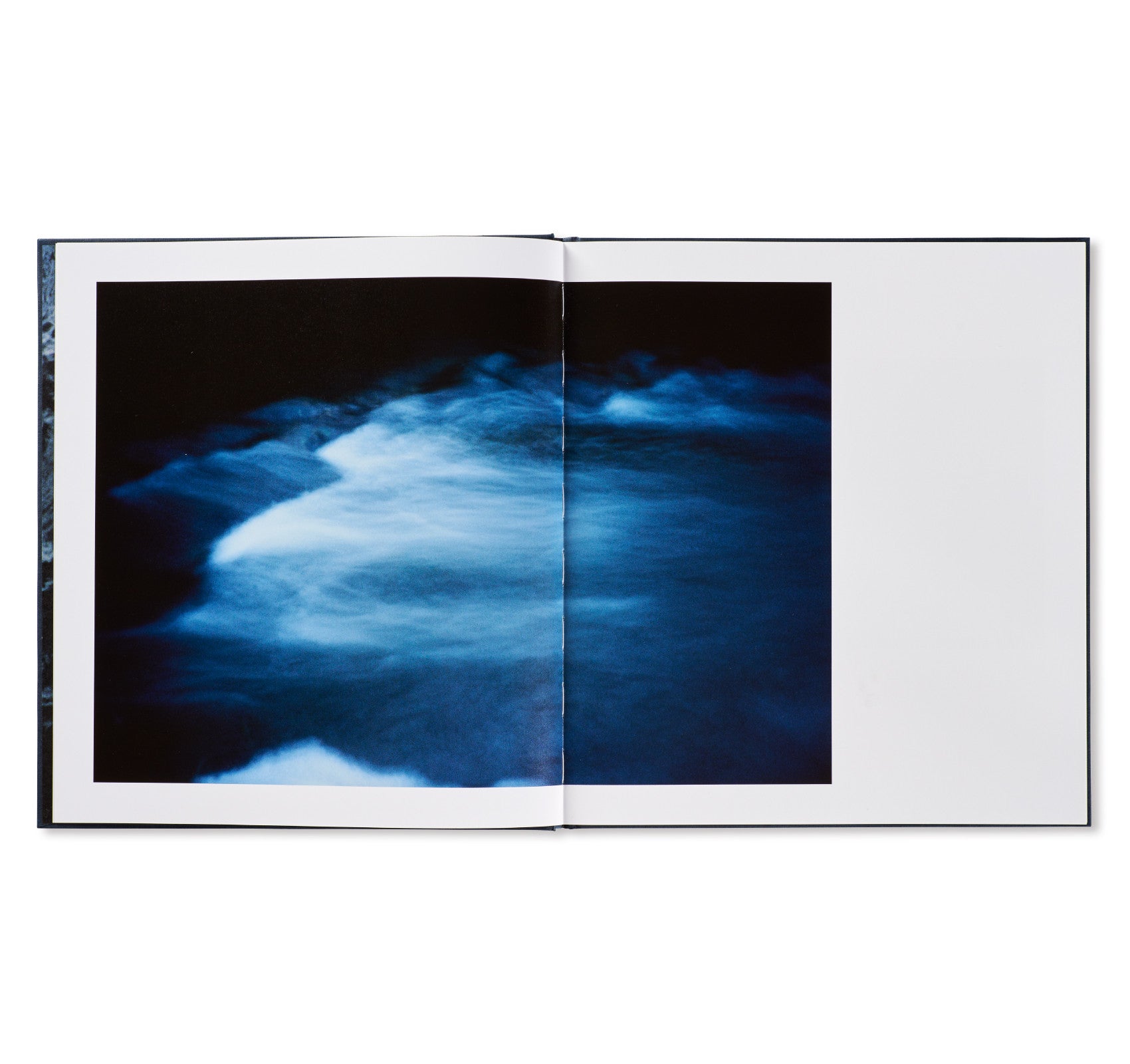 BEYOND MAPS AND ATLASES by Bertien van Manen