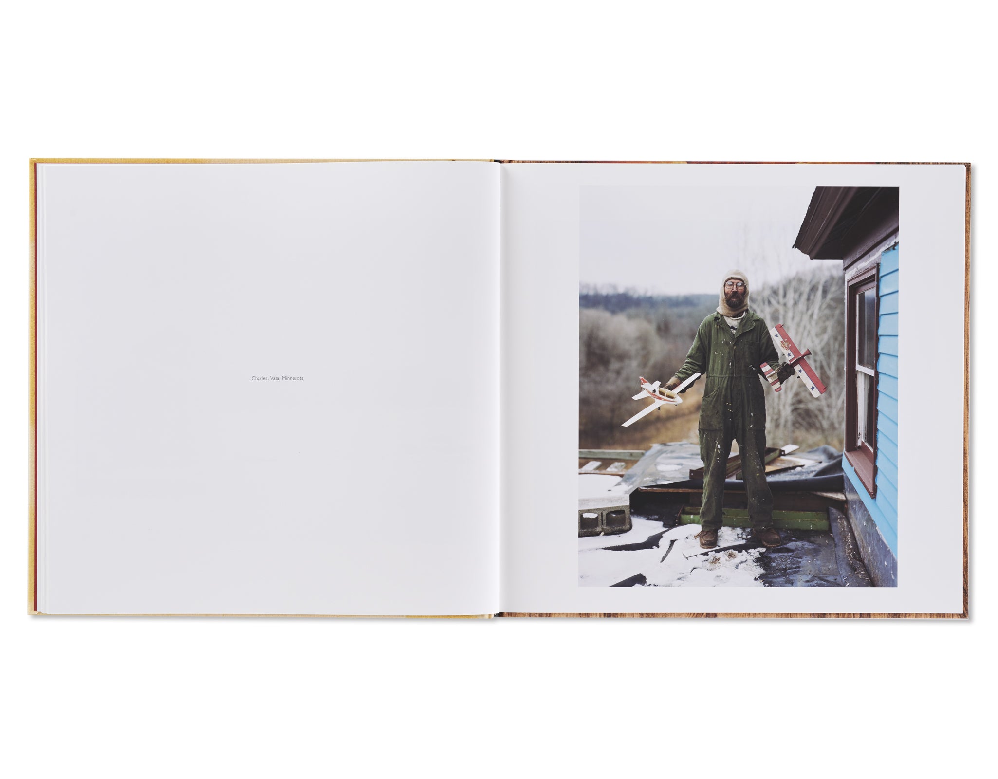 SLEEPING BY THE MISSISSIPPI by Alec Soth [SPECIAL EDITION]