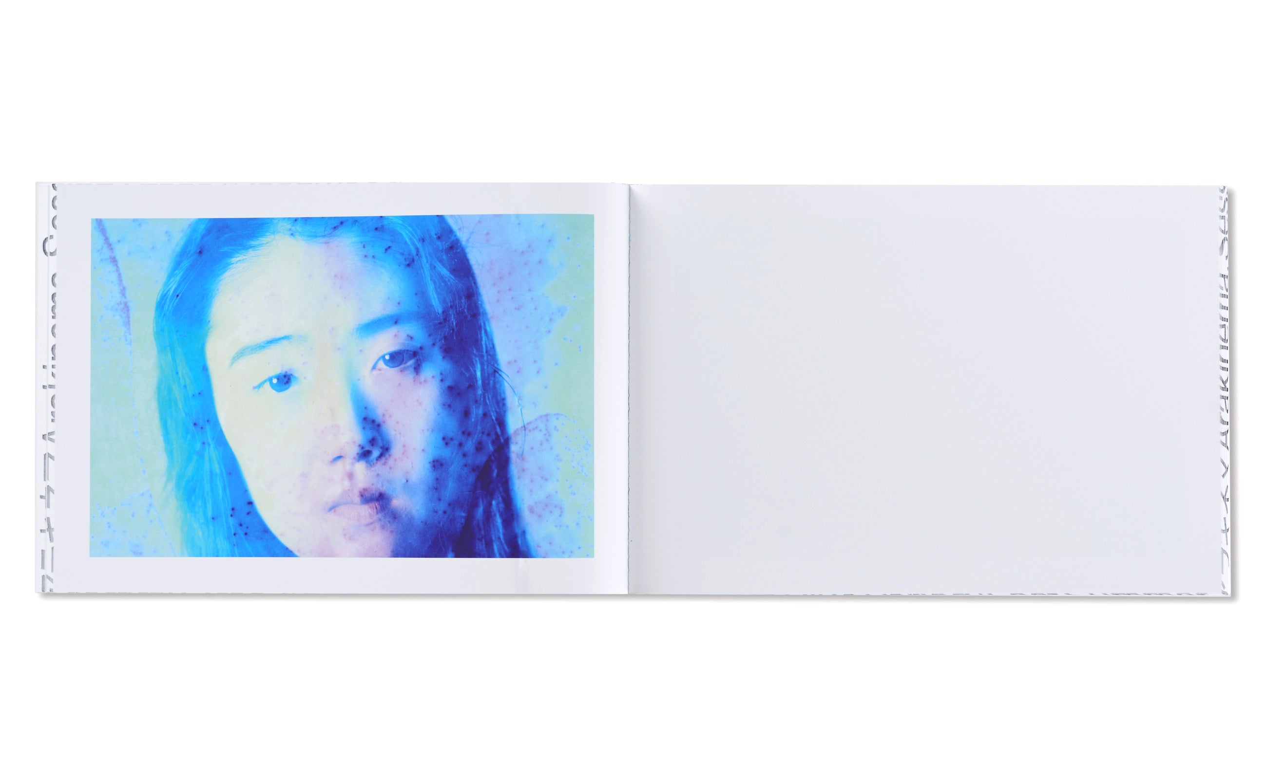 BLUE PERIOD / LAST SUMMER : ARAKINEMA  青ノ時代／去年ノ夏：アラキネマ by Nobuyoshi Araki [JAPAN EDITION]