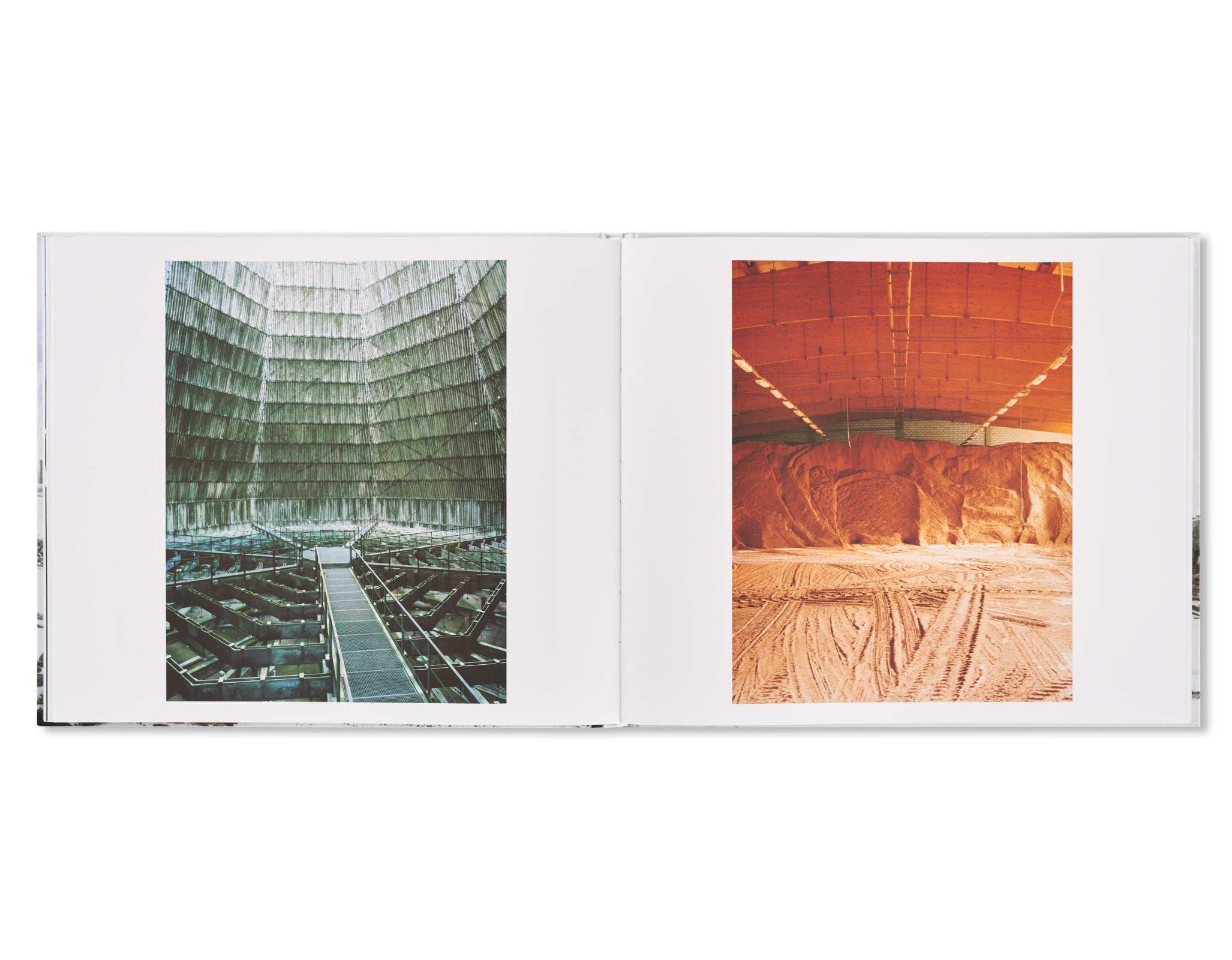 ZECHE WESTFAHLEN I/II AHLEN by Naoya Hatakeyama