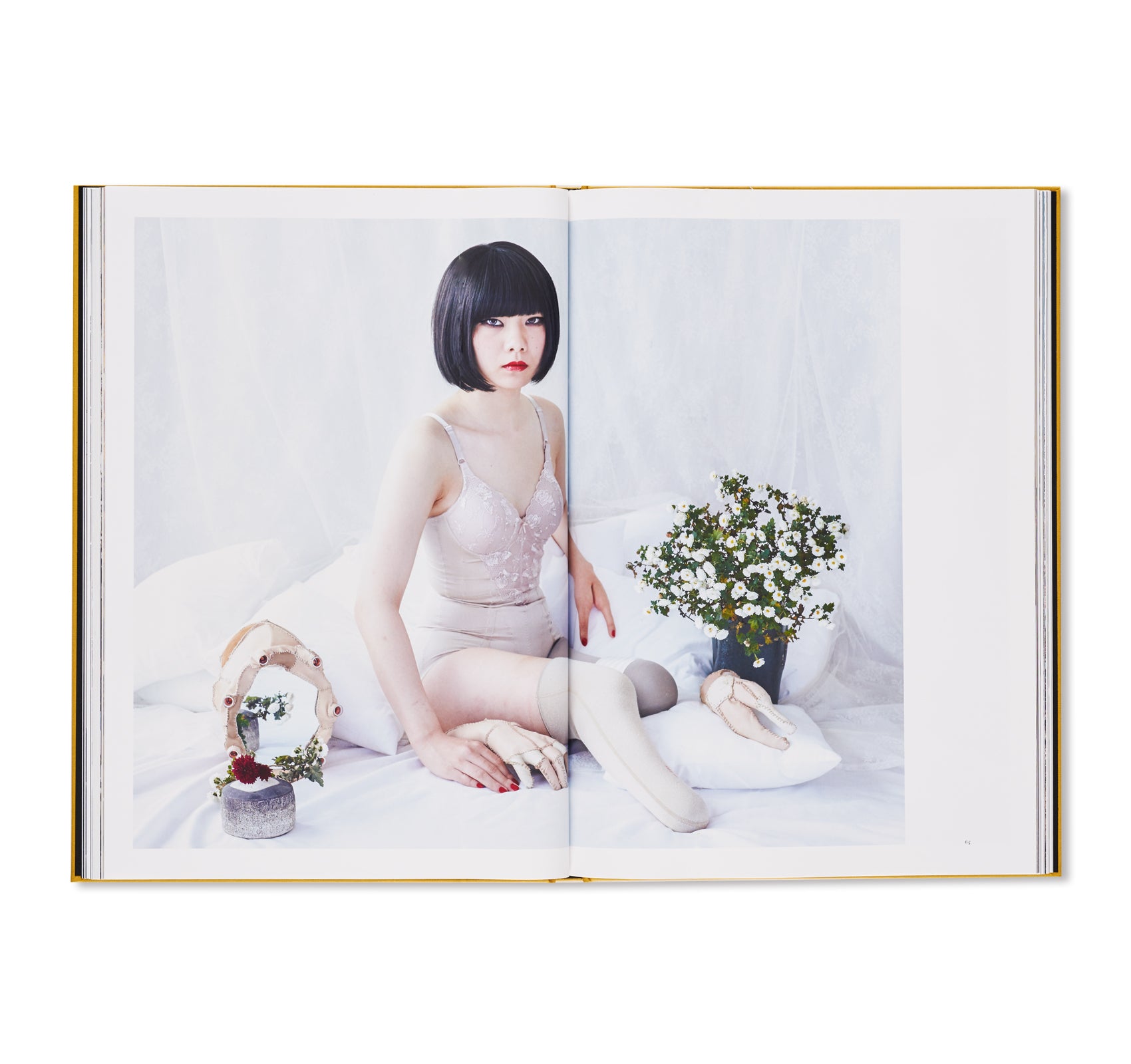 GIFT by Mari Katayama