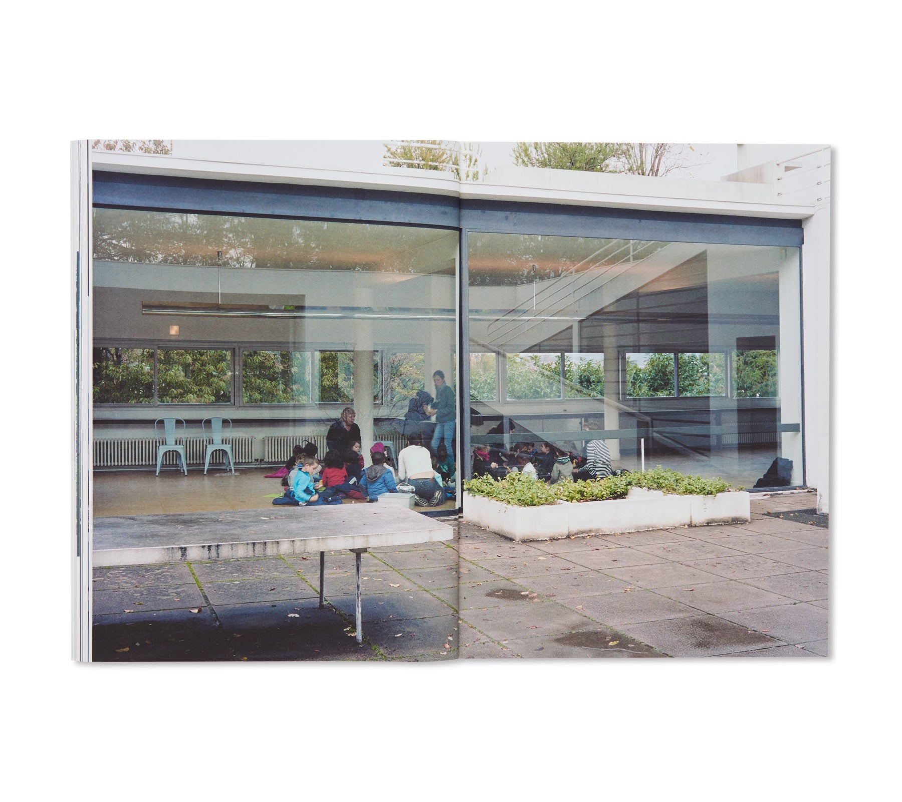 LOOKING THROUGH - LE CORBUSIER WINDOWS by Takashi Homma