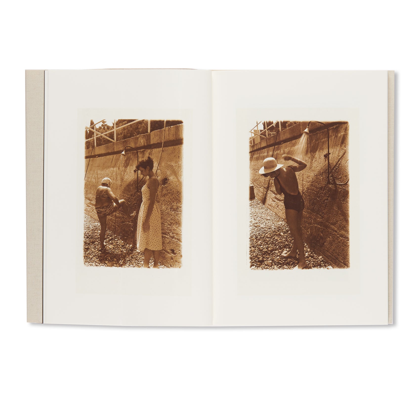 CRIMEAN SNOBBISM by Boris Mikhailov [SOFTCOVER]