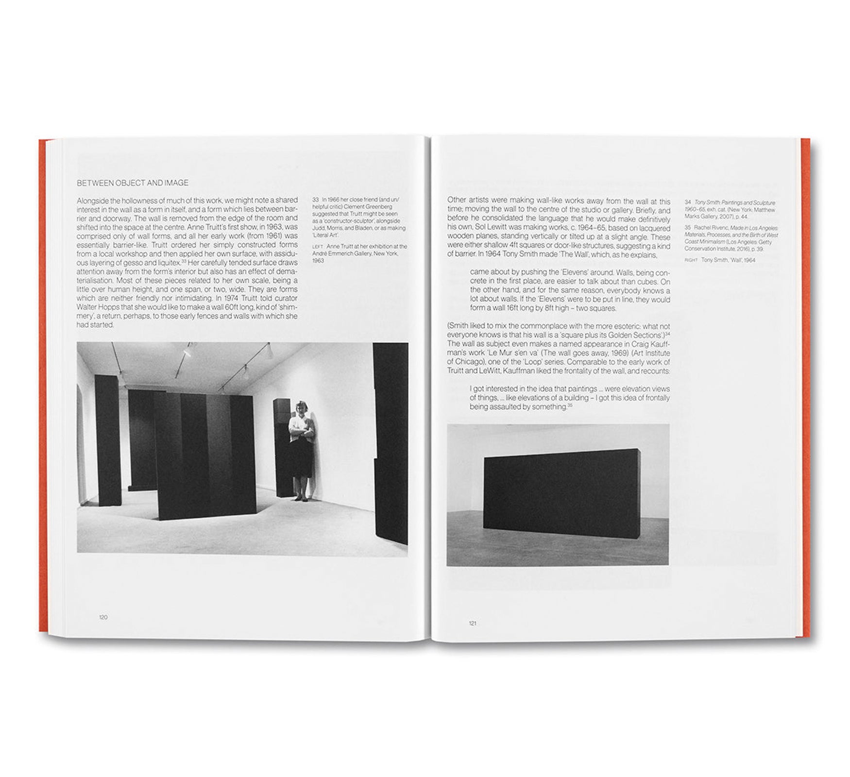 THE PLIABLE PLANE: THE WALL AS SURFACE IN SCULPTURE AND ARCHITECTURE, 1945–75 by Penelope Curtis