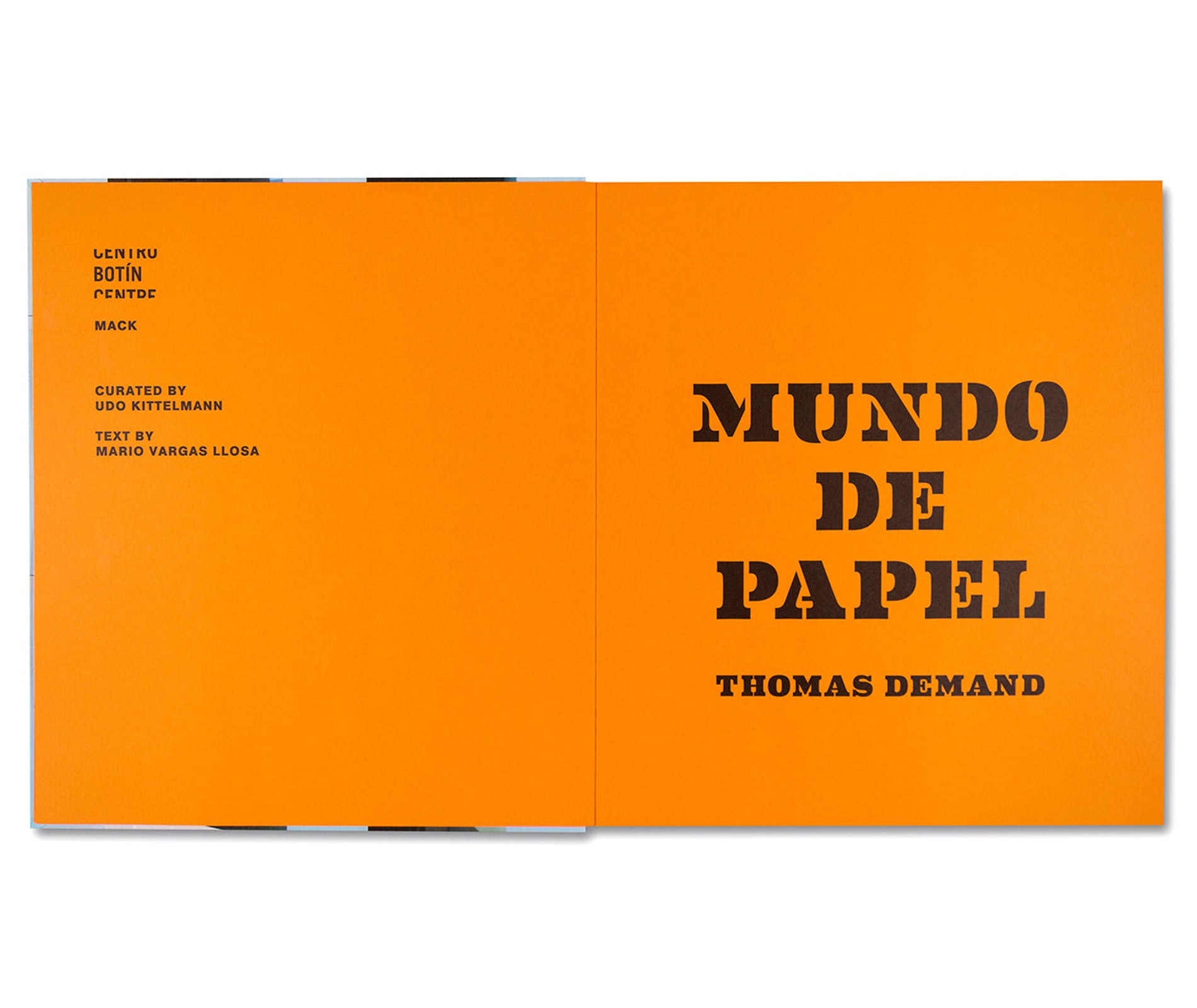 MUNDO DE PAPEL by Thomas Demand