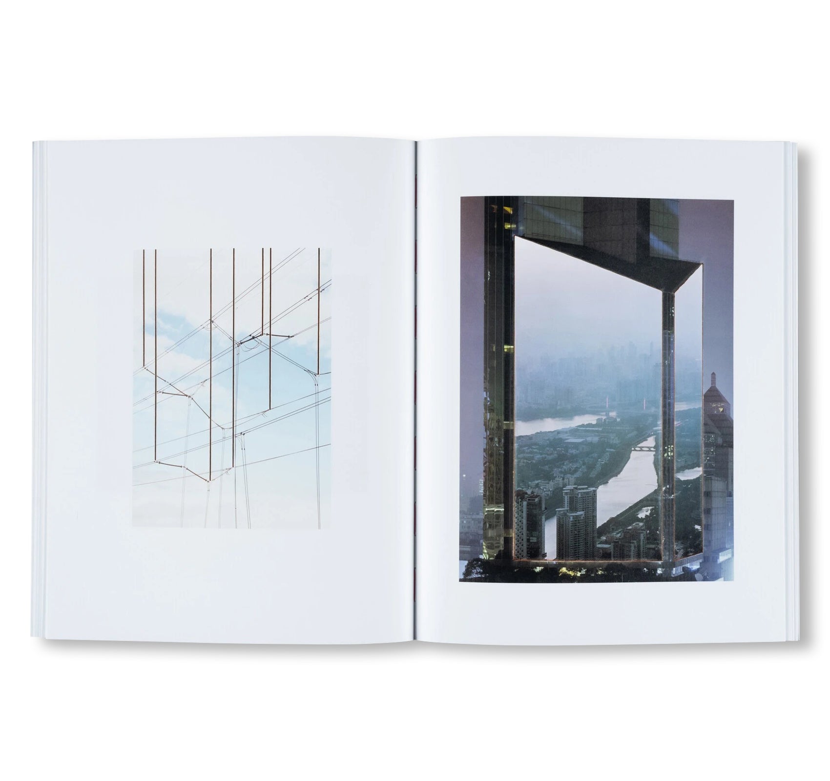 FUTURE MEMORIES by Taiyo Onorato & Nico Krebs