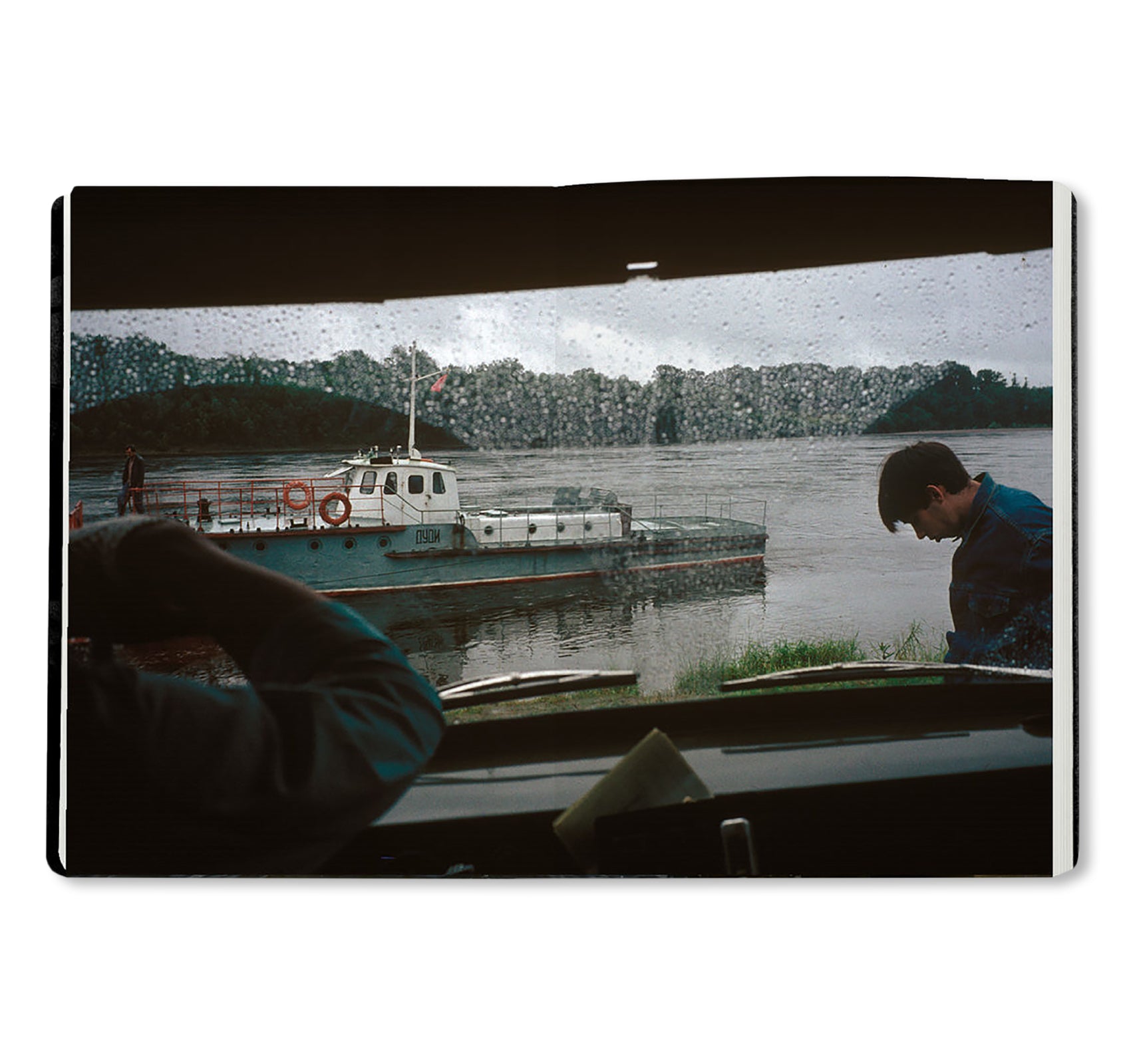 AMOUR by Claudine Doury