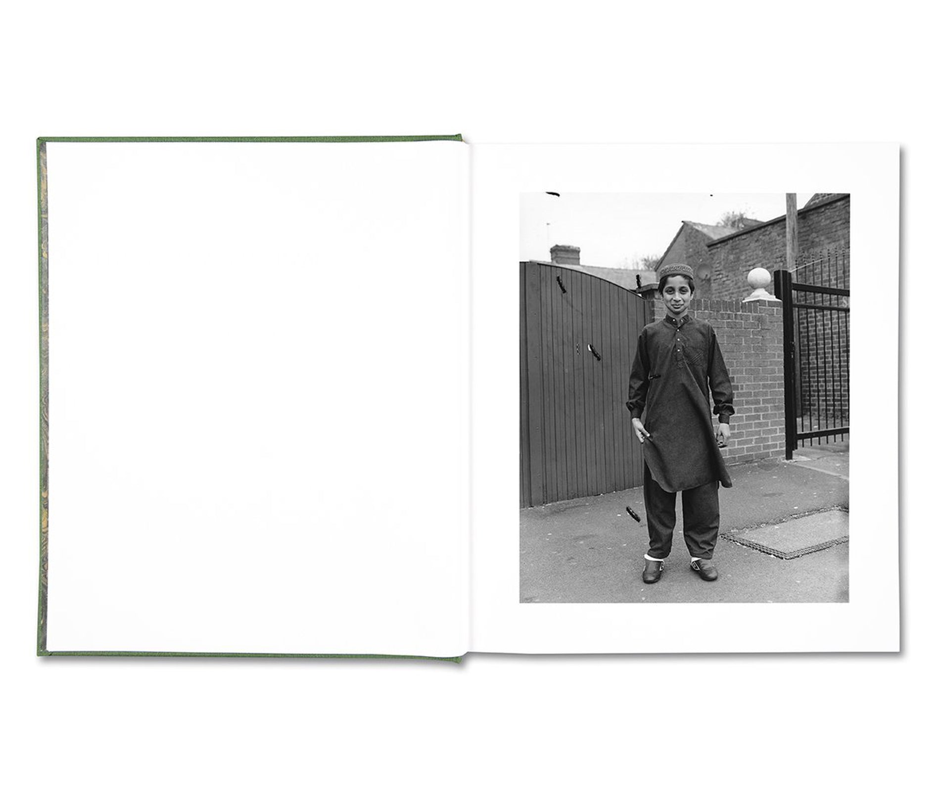 THE BRITISH ISLES by Jamie Hawkesworth [SIGNED]