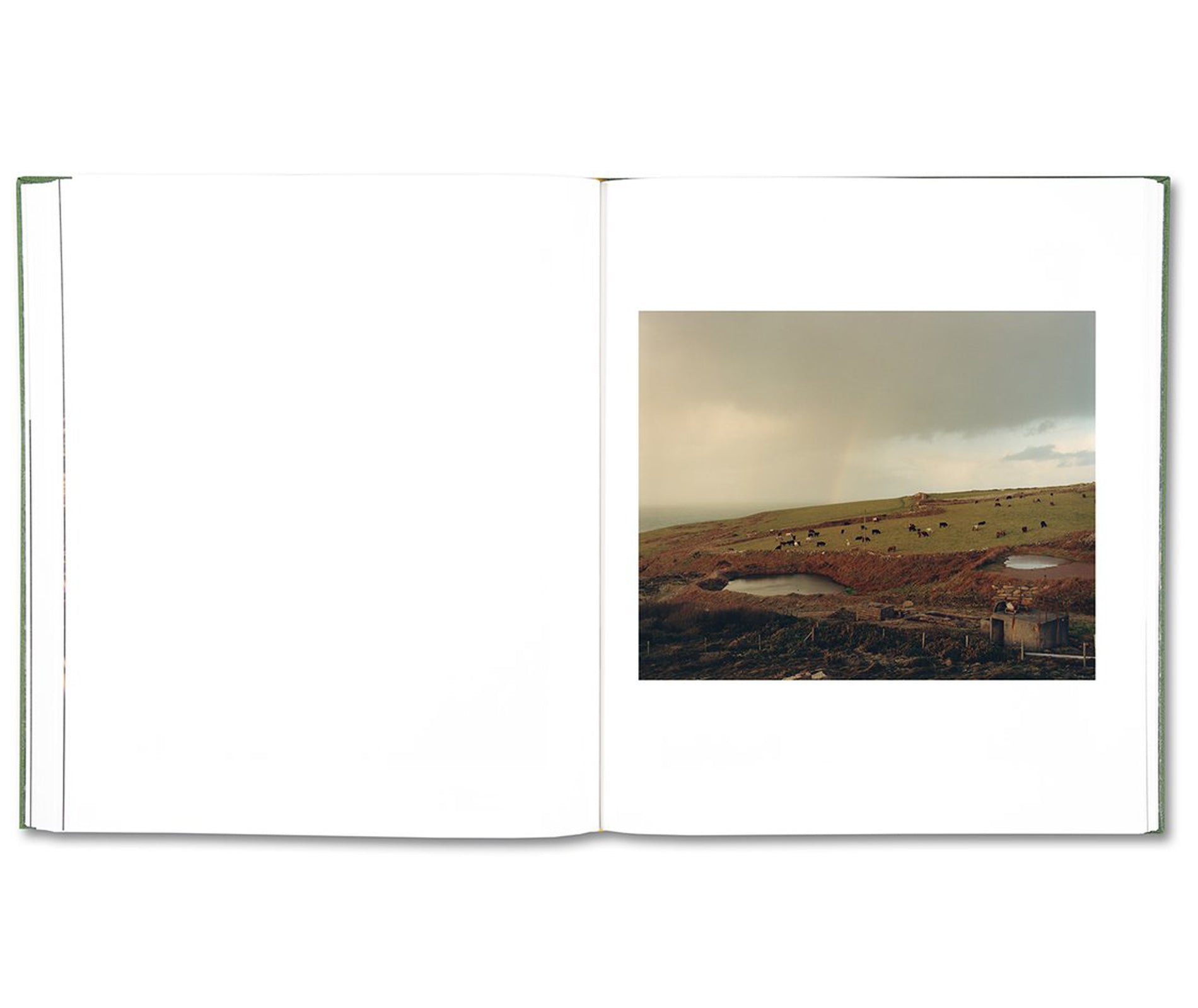 THE BRITISH ISLES by Jamie Hawkesworth [SIGNED]