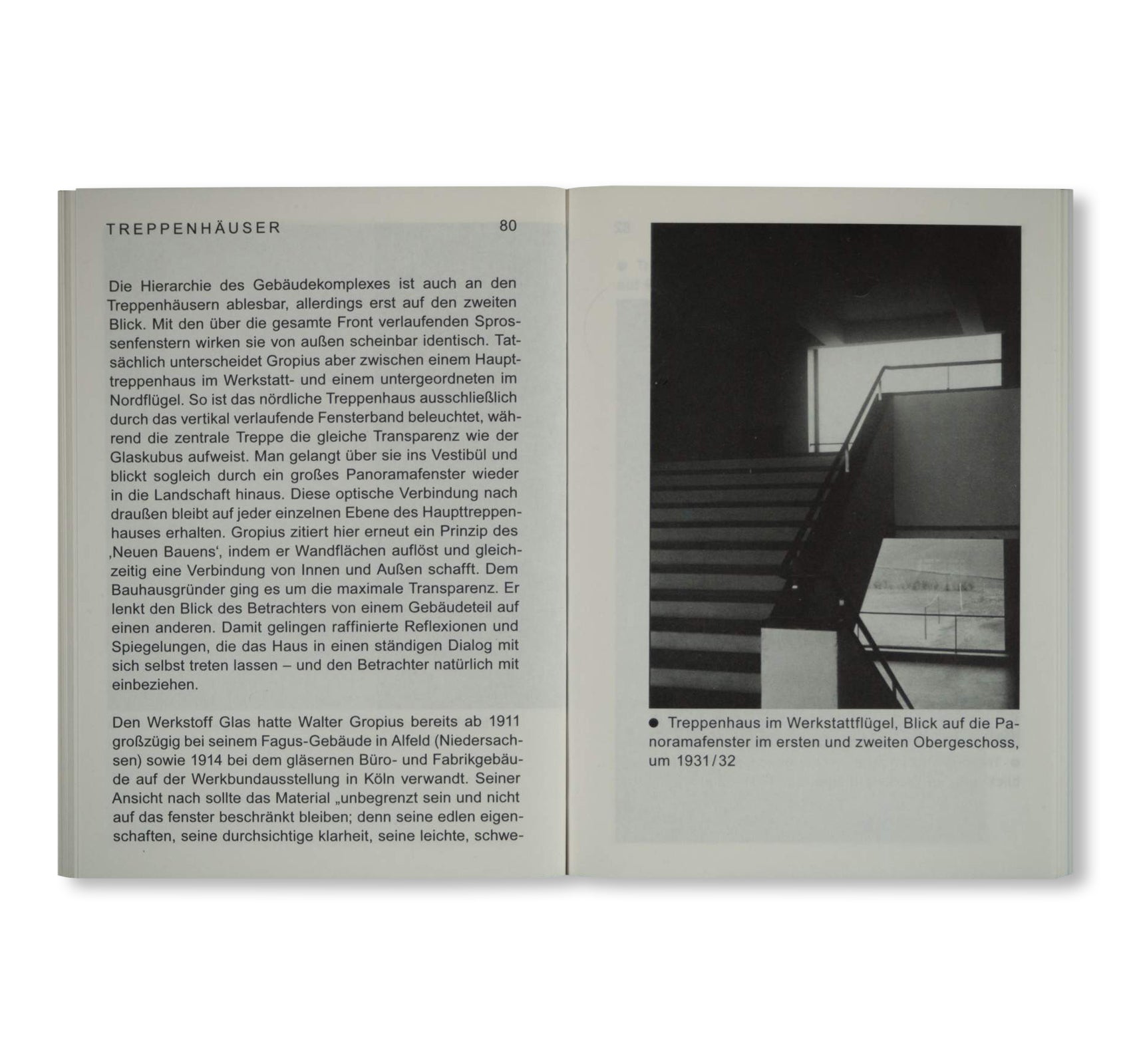 DAS BAUHAUSGEBÄUDE IN DESSAU / Bauhaus Paperback 5 by Christin Irrgang, Ingolf Kern, Stiftung Bauhaus Dessau [GERMAN EDITION]