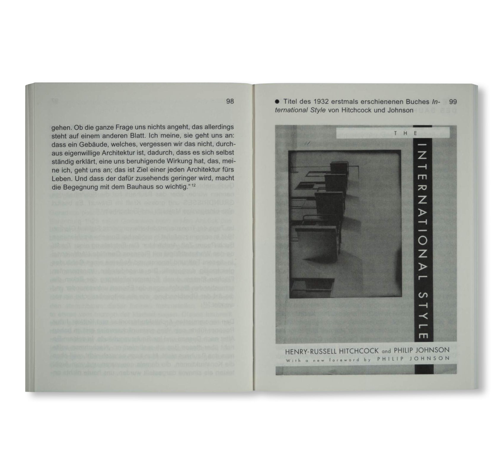 DAS BAUHAUSGEBÄUDE IN DESSAU / Bauhaus Paperback 5 by Christin Irrgang, Ingolf Kern, Stiftung Bauhaus Dessau [GERMAN EDITION]