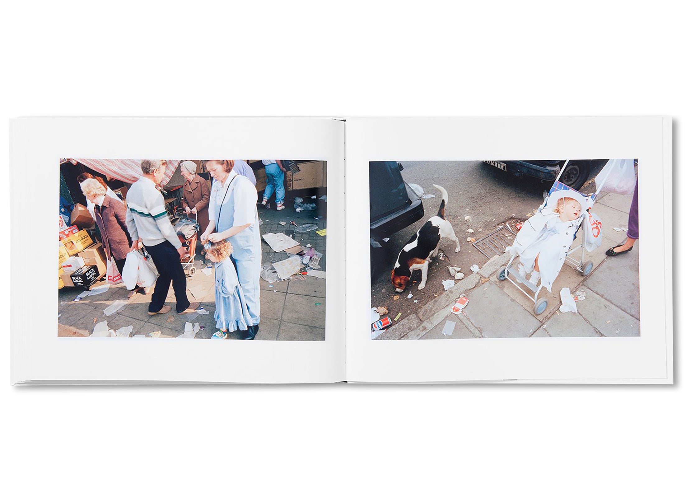 WOMEN'S MARKET by Tom Wood