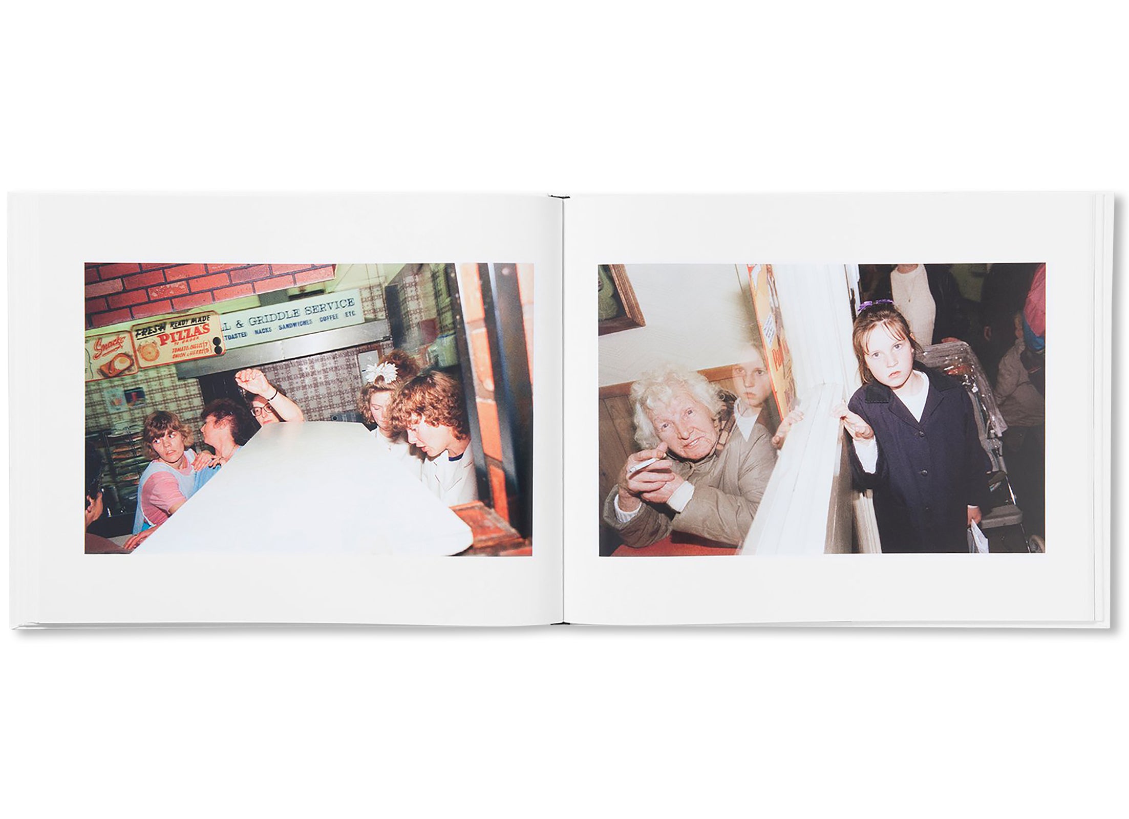 WOMEN'S MARKET by Tom Wood