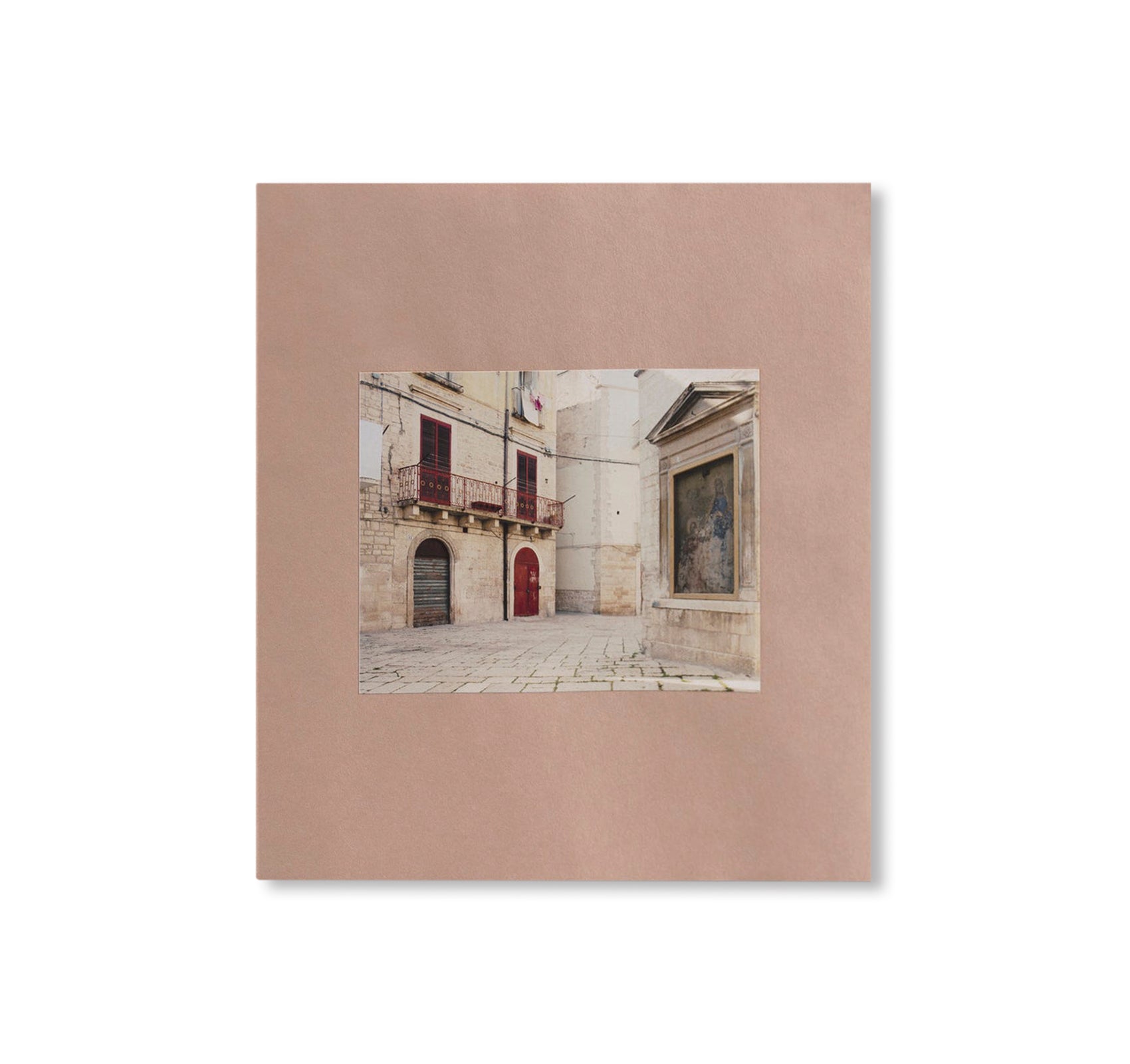 PUGLIA. TRA ALBE E TRAMONTI by Luigi Ghirri